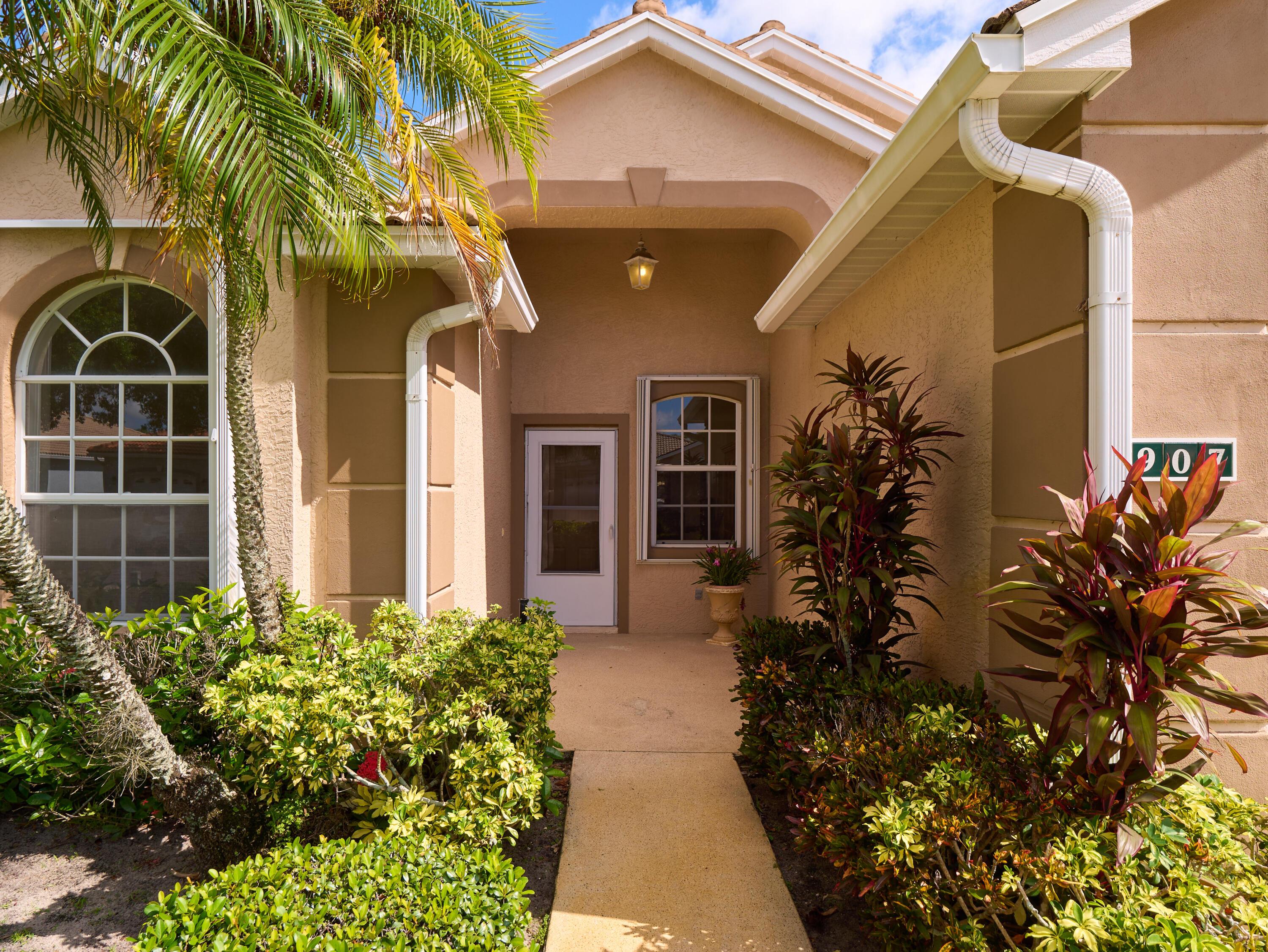 907 NW Sarria Court, Port St. Lucie, FL 34986, Port St. Lucie - Photo 3
