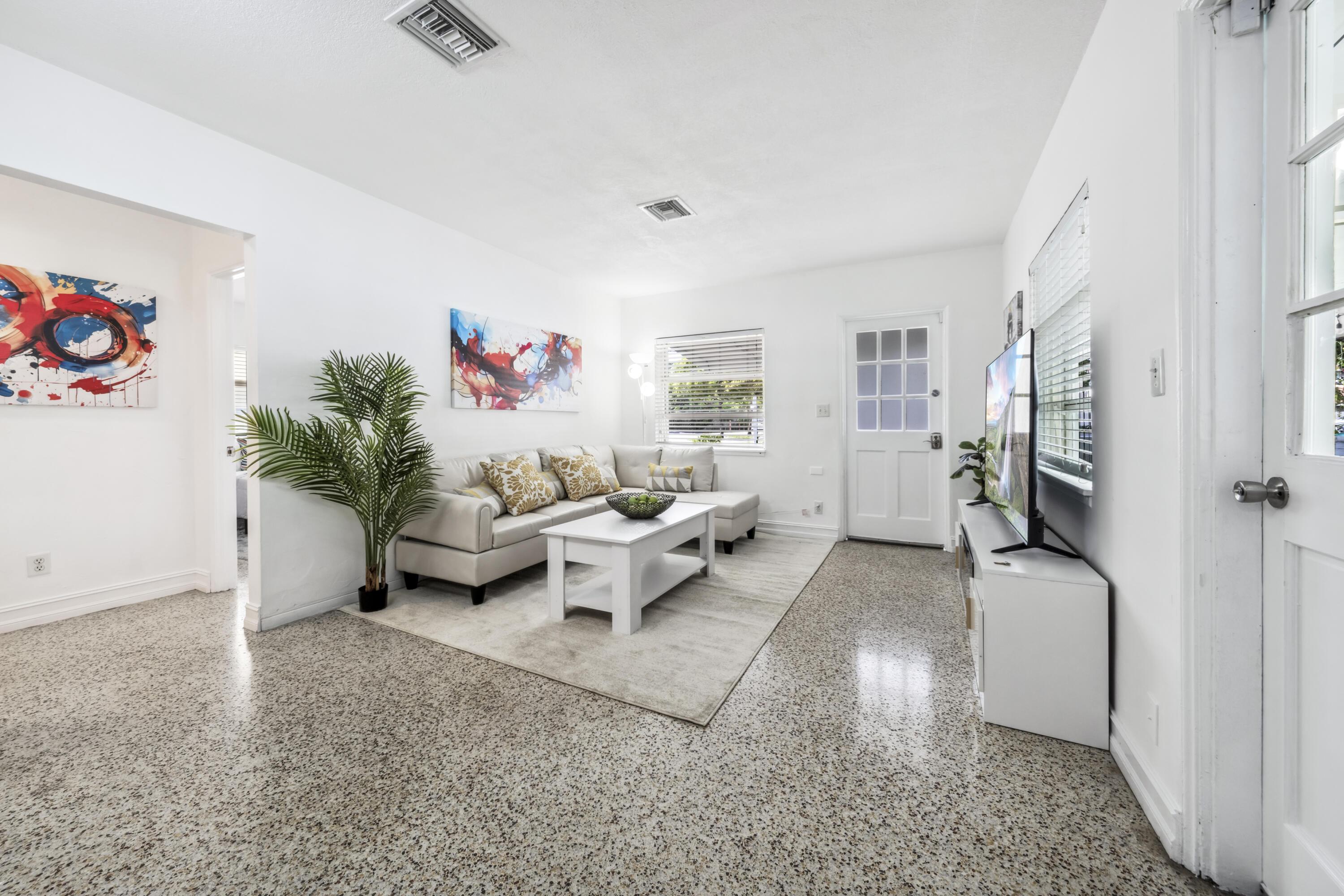 1420 MIAMI Road C, Fort Lauderdale, FL 33316, Fort Lauderdale - Photo 5
