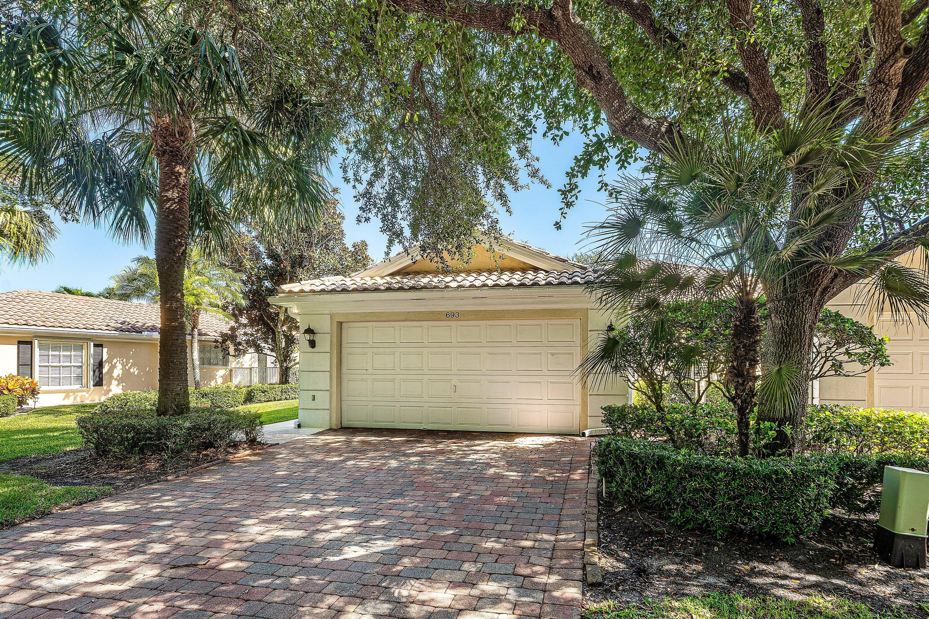 693 HUDSON BAY Drive, Palm Beach Gardens, FL 33410, Palm Beach Gardens