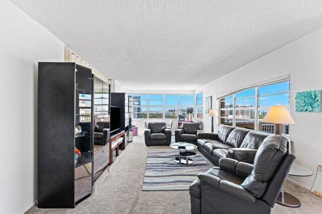 1980 S OCEAN Drive 18Q, Hallandale Beach, FL 33009, Hallandale Beach - Photo 3