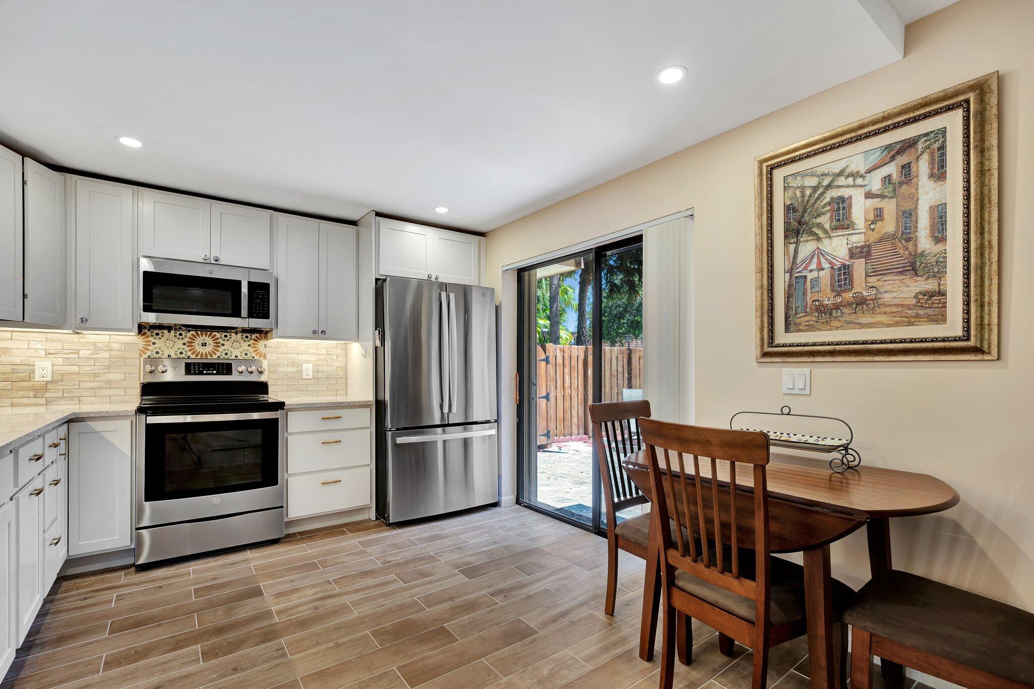 3016 30th Court, Jupiter, FL 33477, Jupiter - Photo 4
