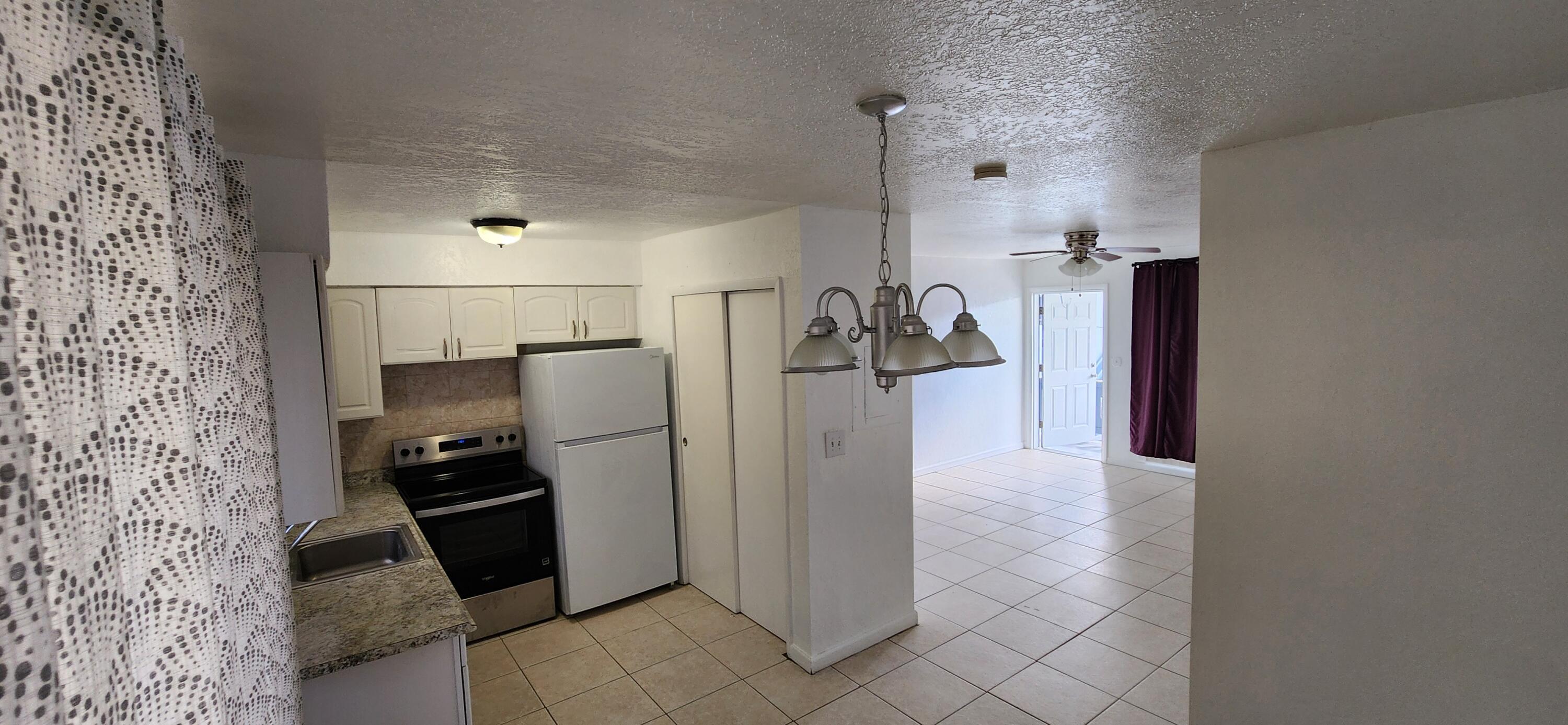 5940 NW 16TH Place 4, Sunrise, FL 33313, Sunrise - Photo 5