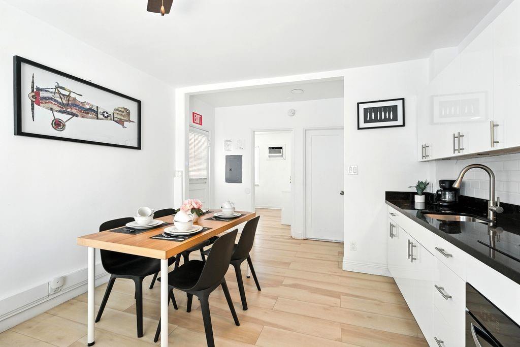 343 VAN BUREN Street 4, Hollywood, FL 33019, Hollywood - Photo 4