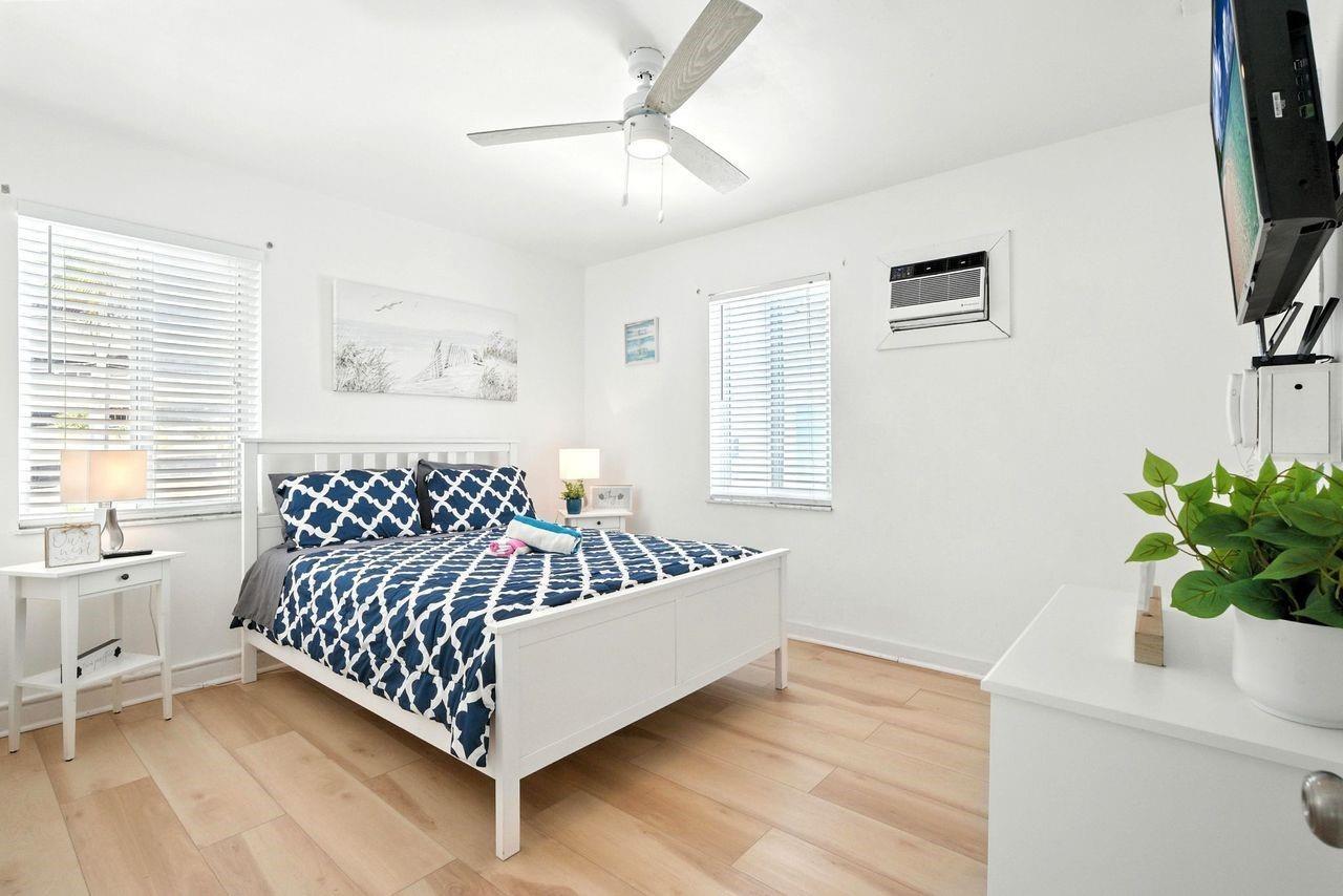 343 VAN BUREN Street 4, Hollywood, FL 33019, Hollywood - Photo 5