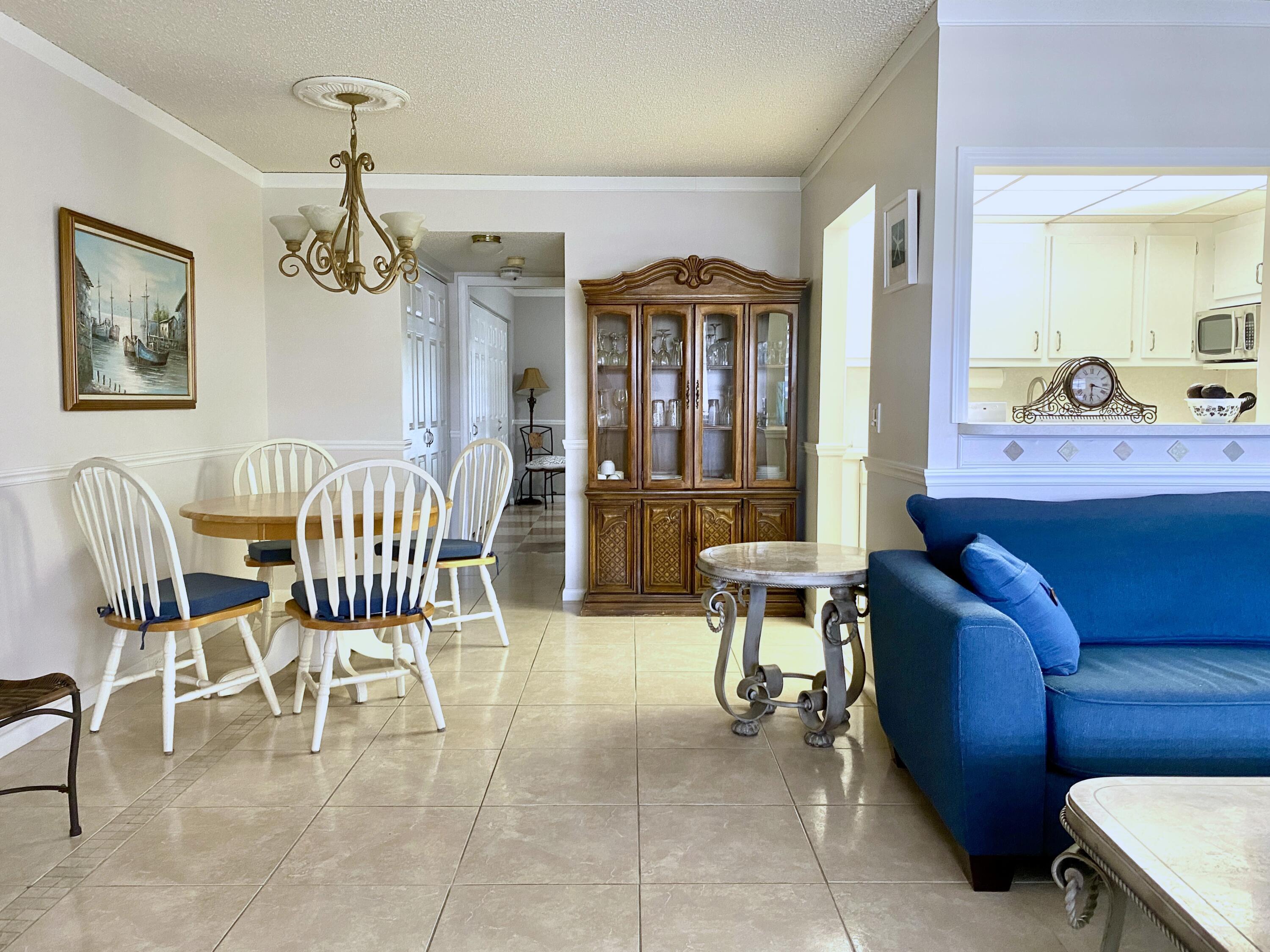 335 FARNHAM P, Deerfield Beach, FL 33442, Deerfield Beach - Photo 4