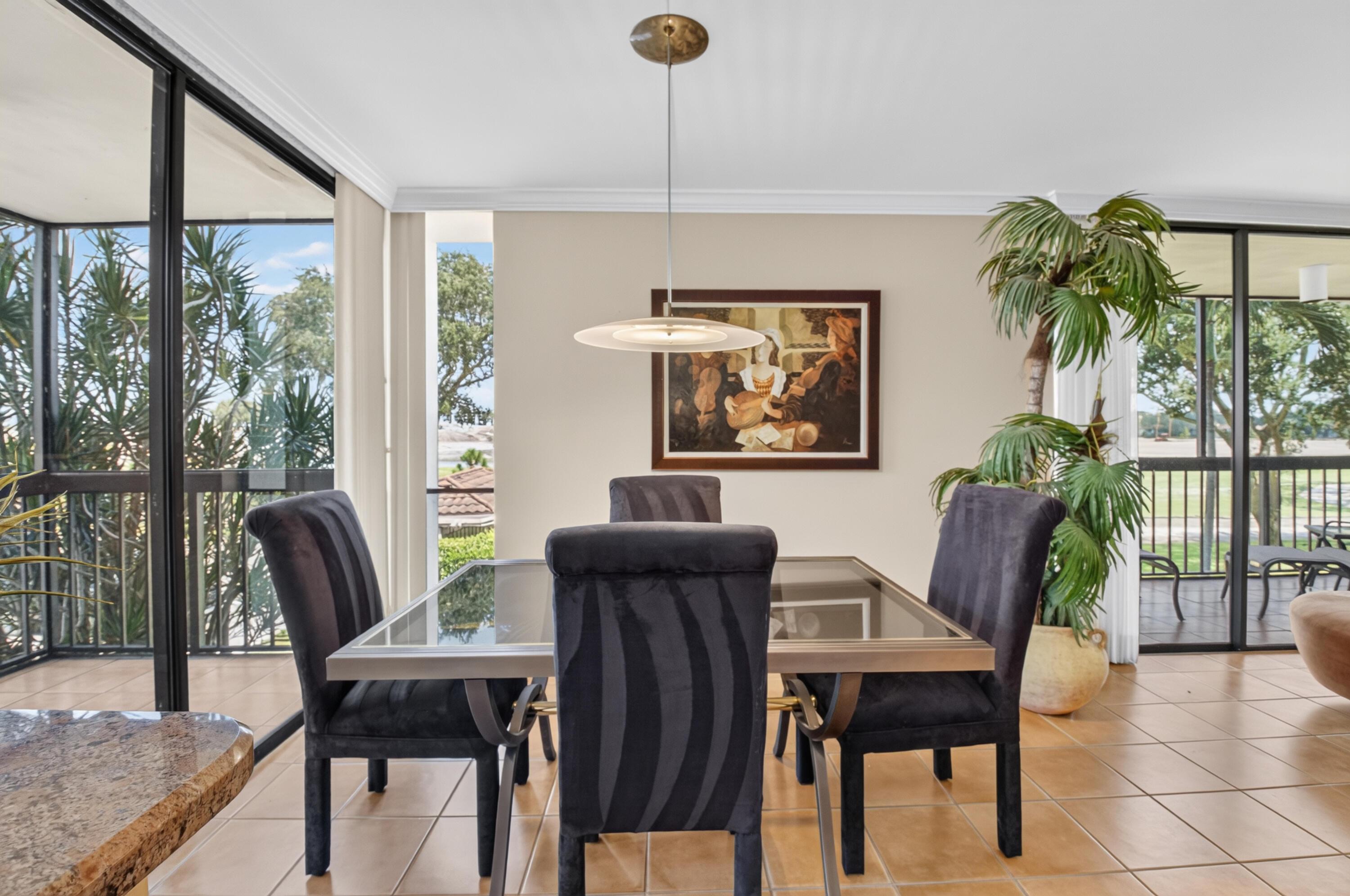 1721 Bridgewood Drive, Boca Raton, FL 33434, Boca Raton - Photo 2