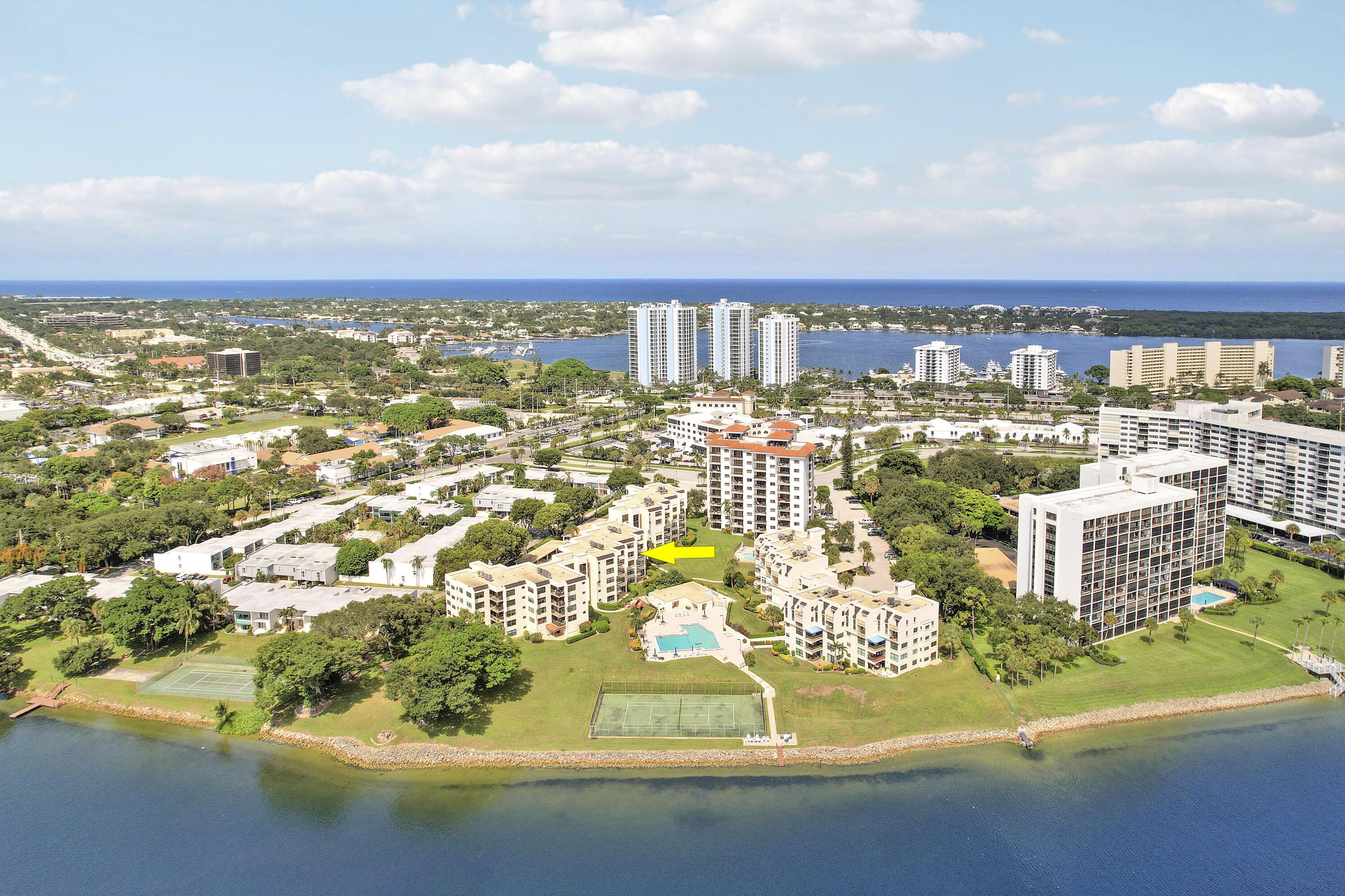 372 Golfview Road 403, North Palm Beach, FL 33408, North Palm Beach
