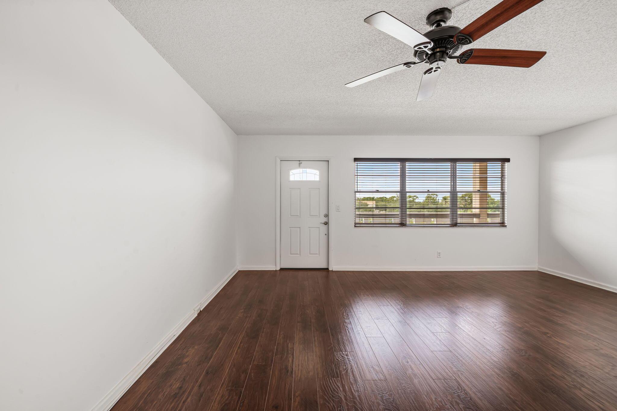 413 SOUTHAMPTON A, West Palm Beach, FL 33417, West Palm Beach - Photo 5