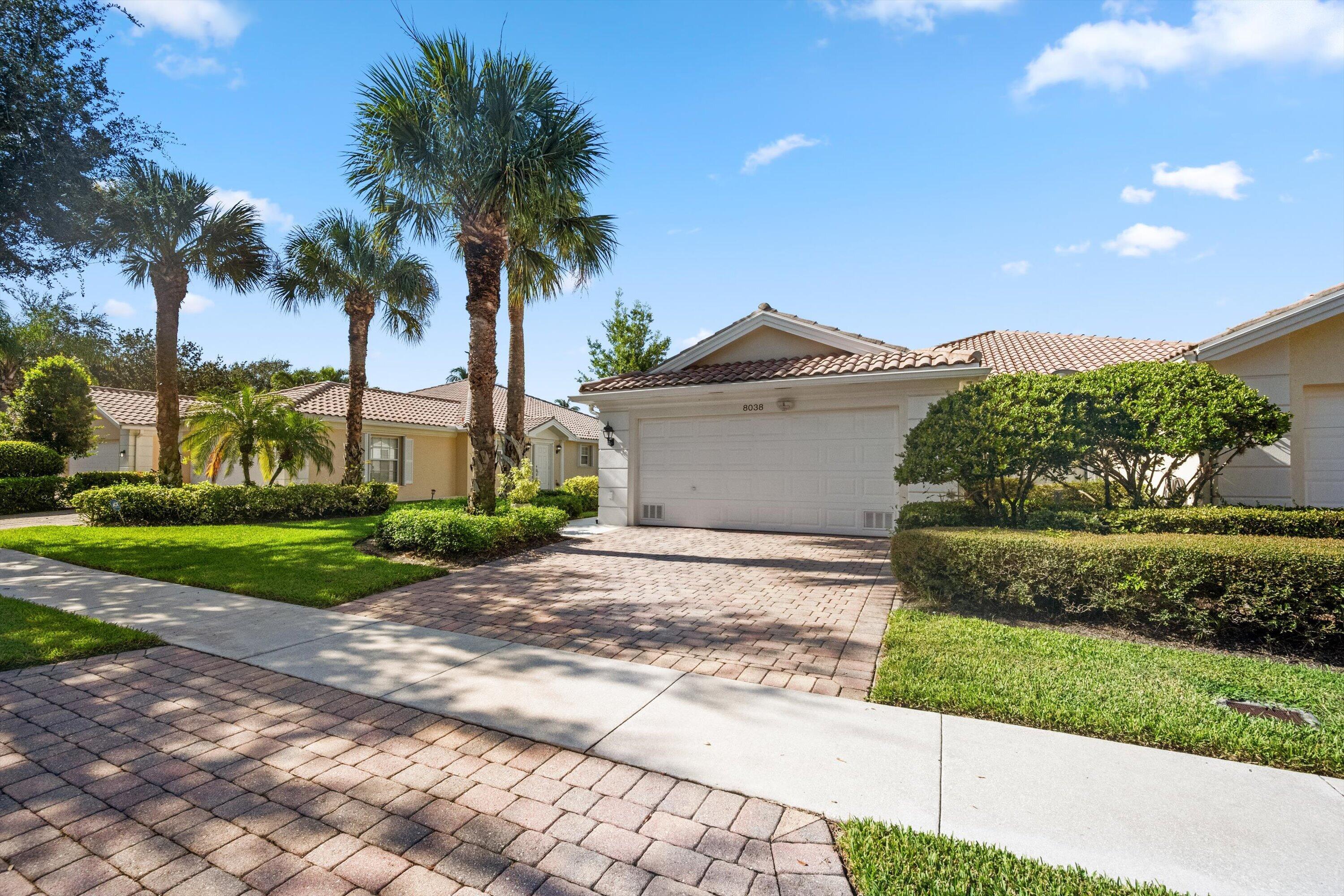 8038 MONTSERRAT Place, Wellington, FL 33414, Wellington - Photo 4