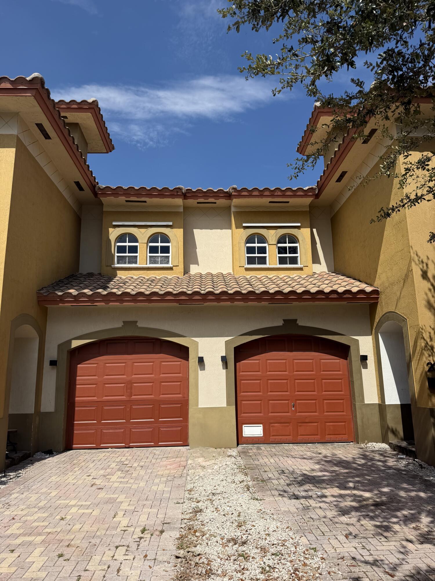 203 NW 12TH Avenue 205, Fort Lauderdale, FL 33311, Fort Lauderdale