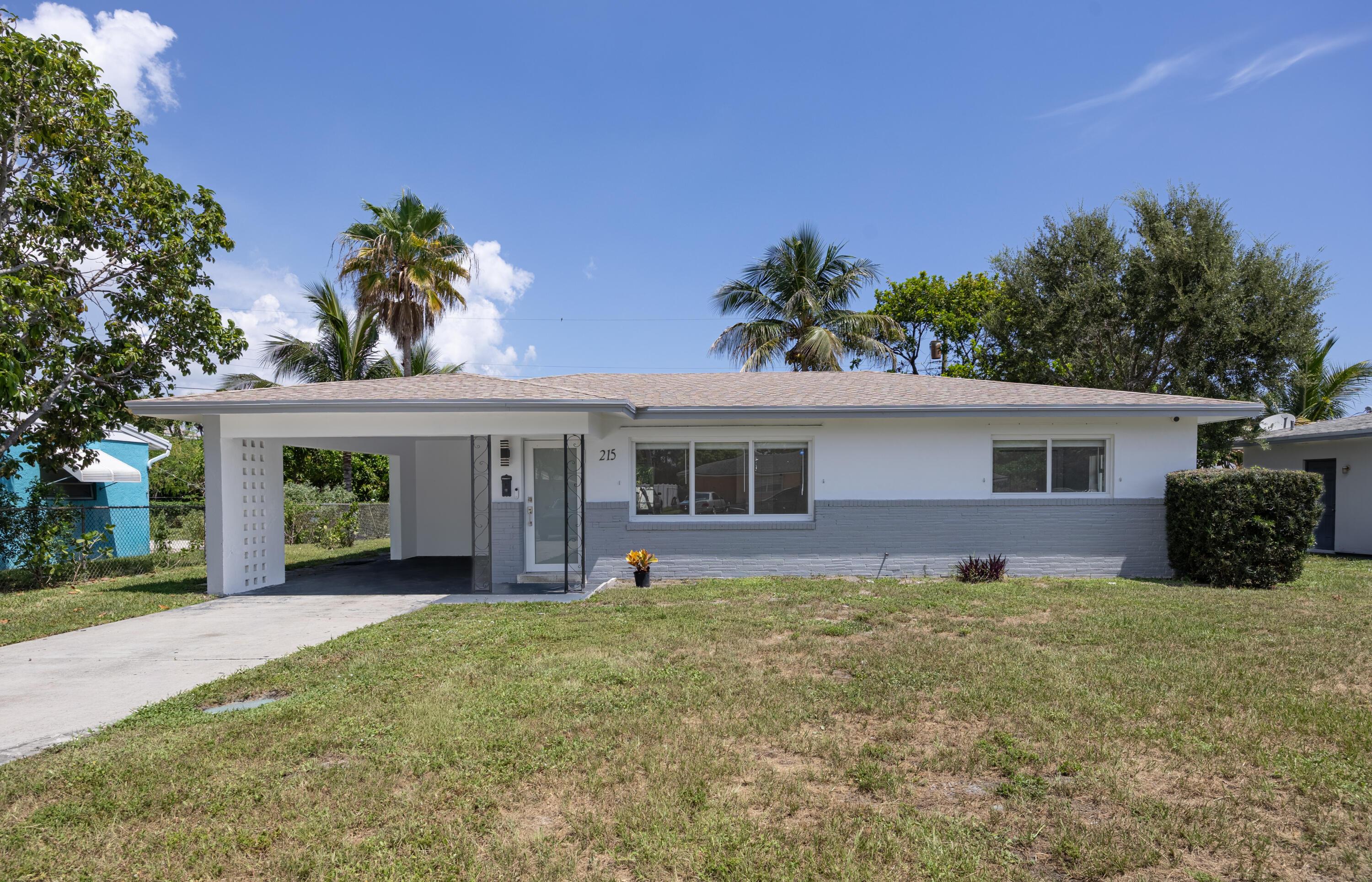 215 Evergreen Drive, West Palm Beach, FL 33403, West Palm Beach