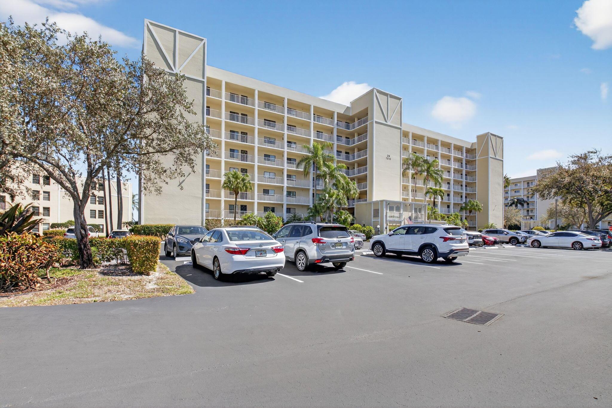 7310 Ashford Place 505, Delray Beach, FL 33446, Delray Beach - Photo 2