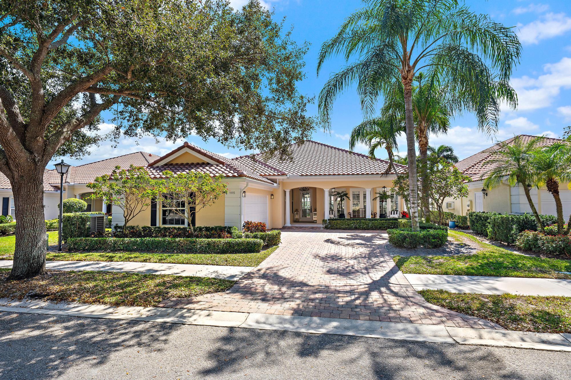 1115 Orinoco Way, Palm Beach Gardens, FL 33410, Palm Beach Gardens - Photo 3