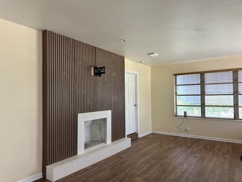 913 N B Street, Lake Worth Beach, FL 33460, Lake Worth Beach