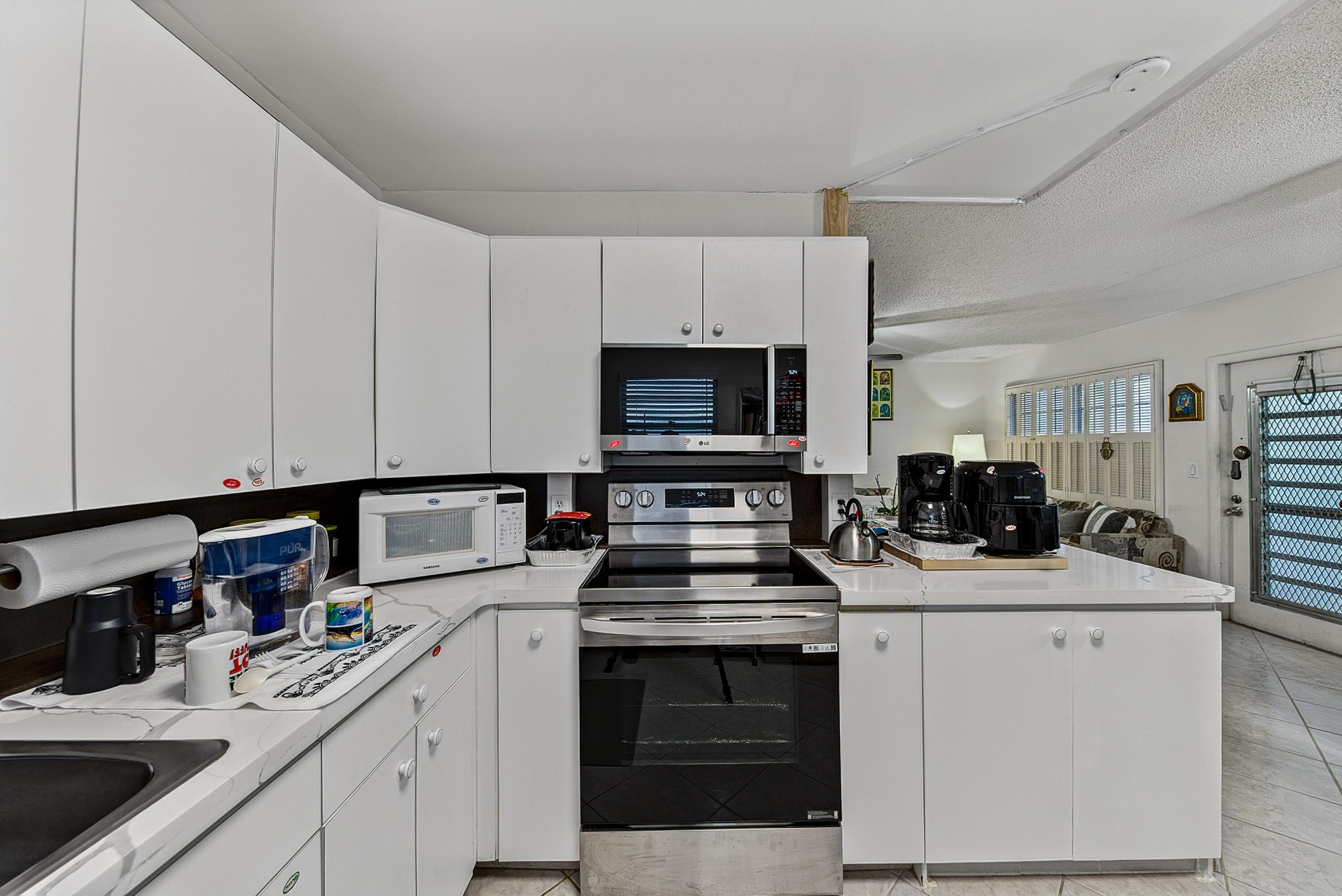 4001 UPMINSTER J 4001, Deerfield Beach, FL 33442, Deerfield Beach - Photo 4