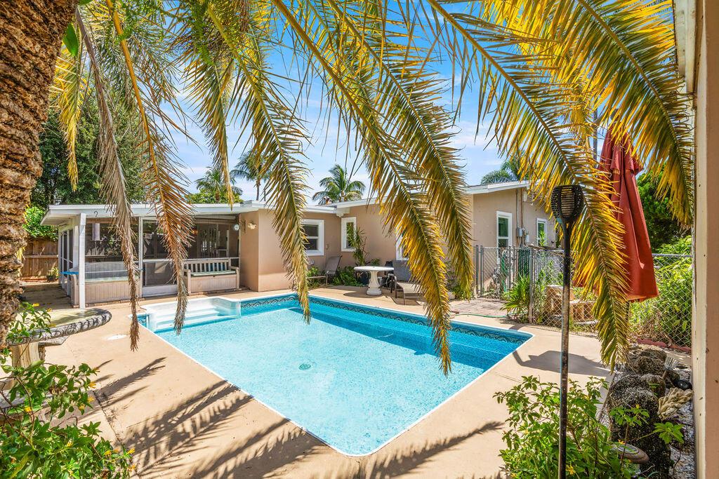 916 W DUVAL Street, Lantana, FL 33462, Lantana - Photo 5