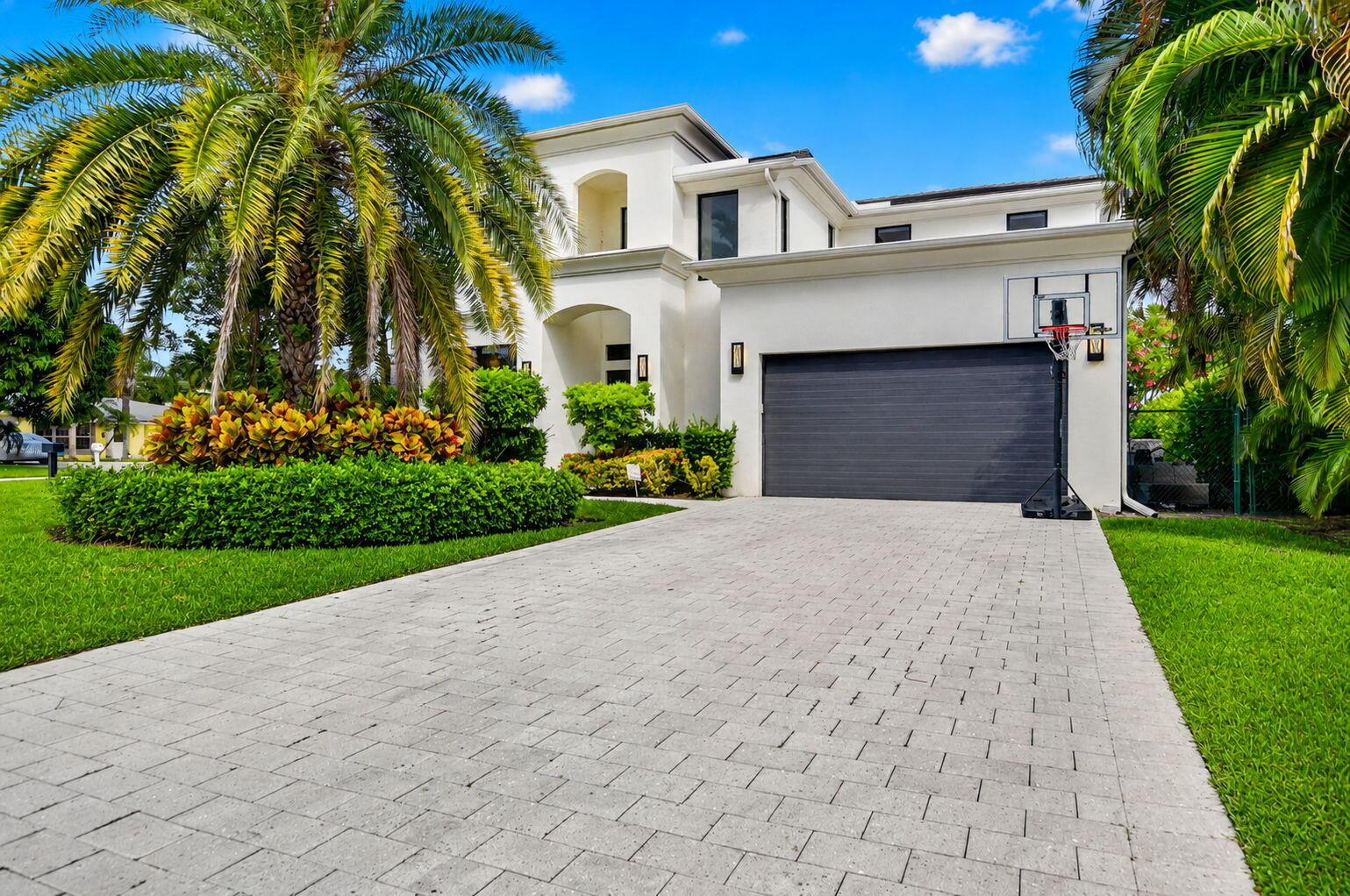 512 Lake Drive, Delray Beach, FL 33444, Delray Beach - Photo 3
