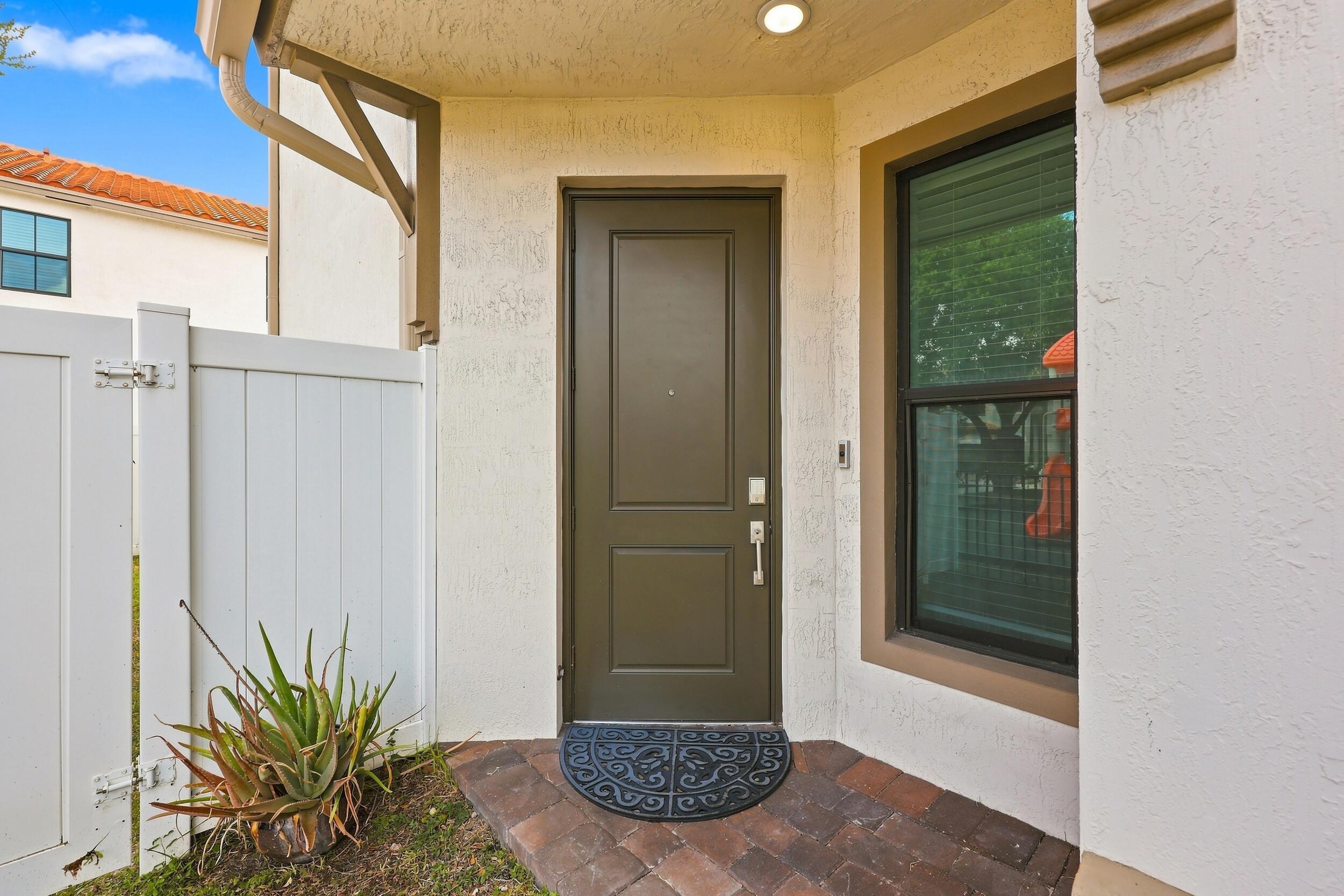 2011 Tamarind Drive, Riviera Beach, FL 33410, Riviera Beach - Photo 5
