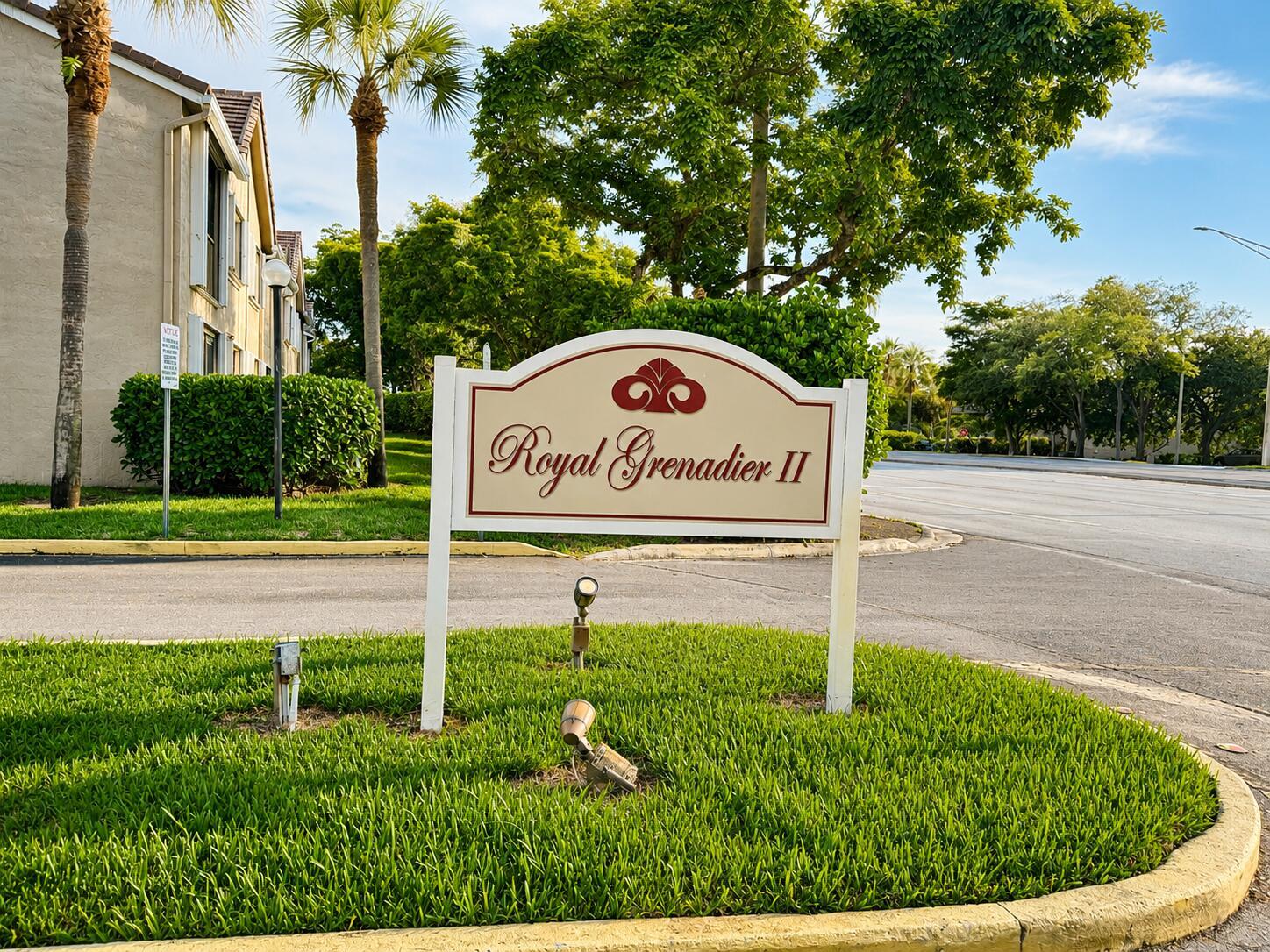 9641 Riverside Drive F5, Coral Springs, FL 33071, Coral Springs - Photo 3