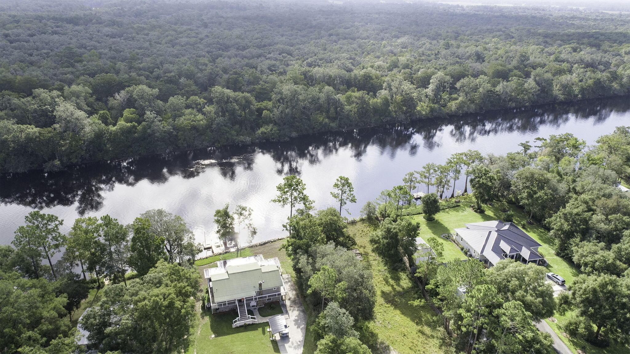 227 River View Drive, Old Town, FL 32680, Old Town