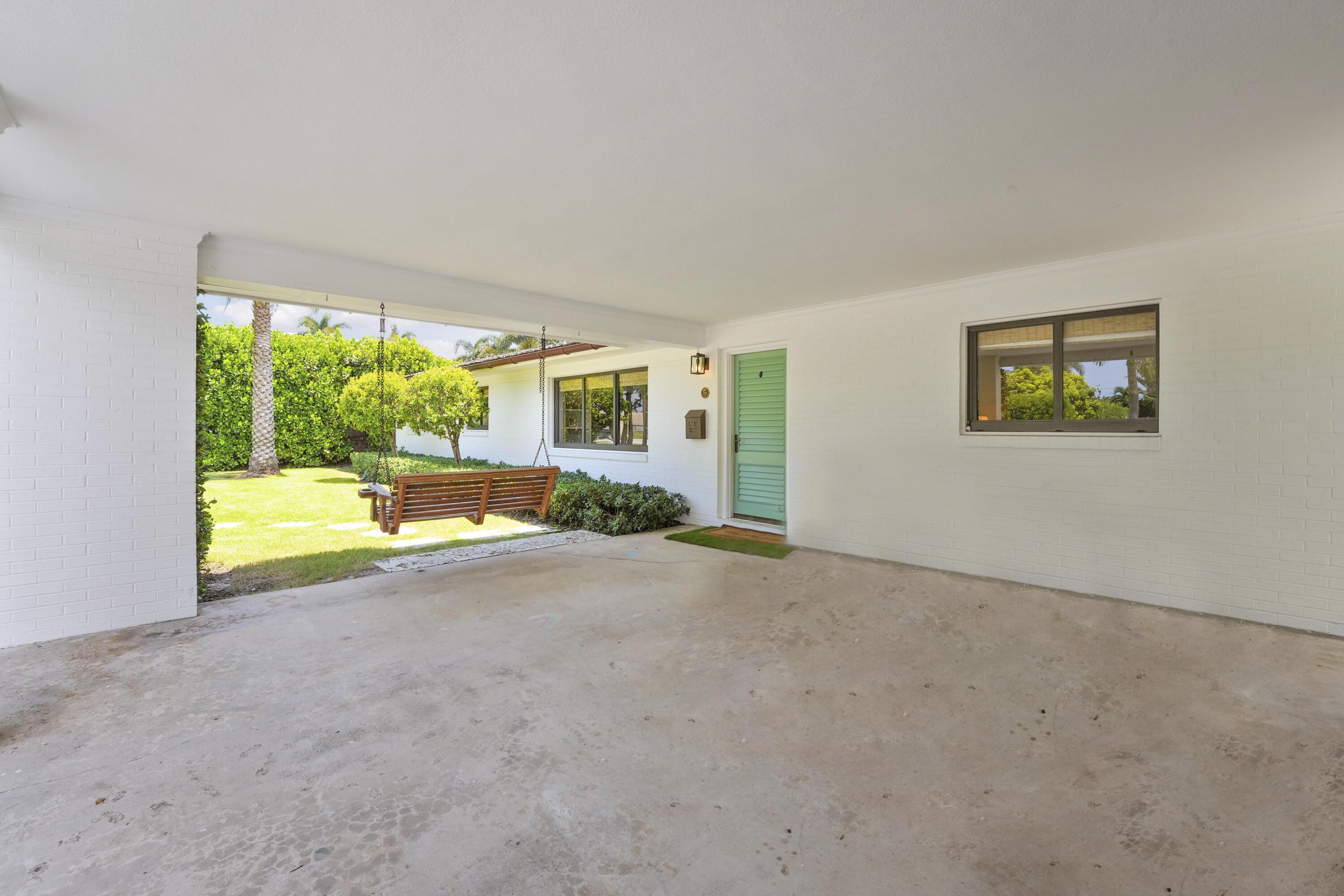 704 PELICAN Way, North Palm Beach, FL 33408, North Palm Beach - Photo 3