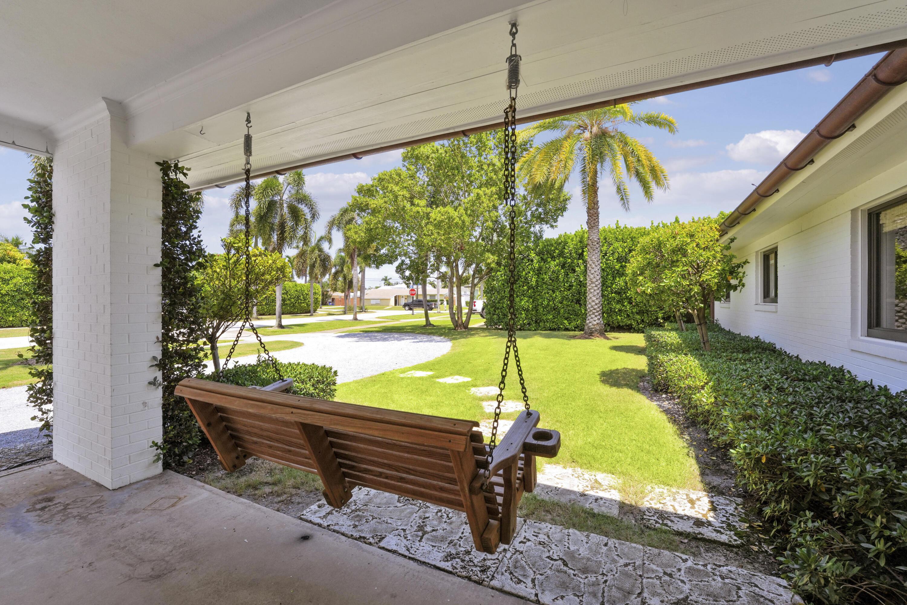 704 PELICAN Way, North Palm Beach, FL 33408, North Palm Beach - Photo 4