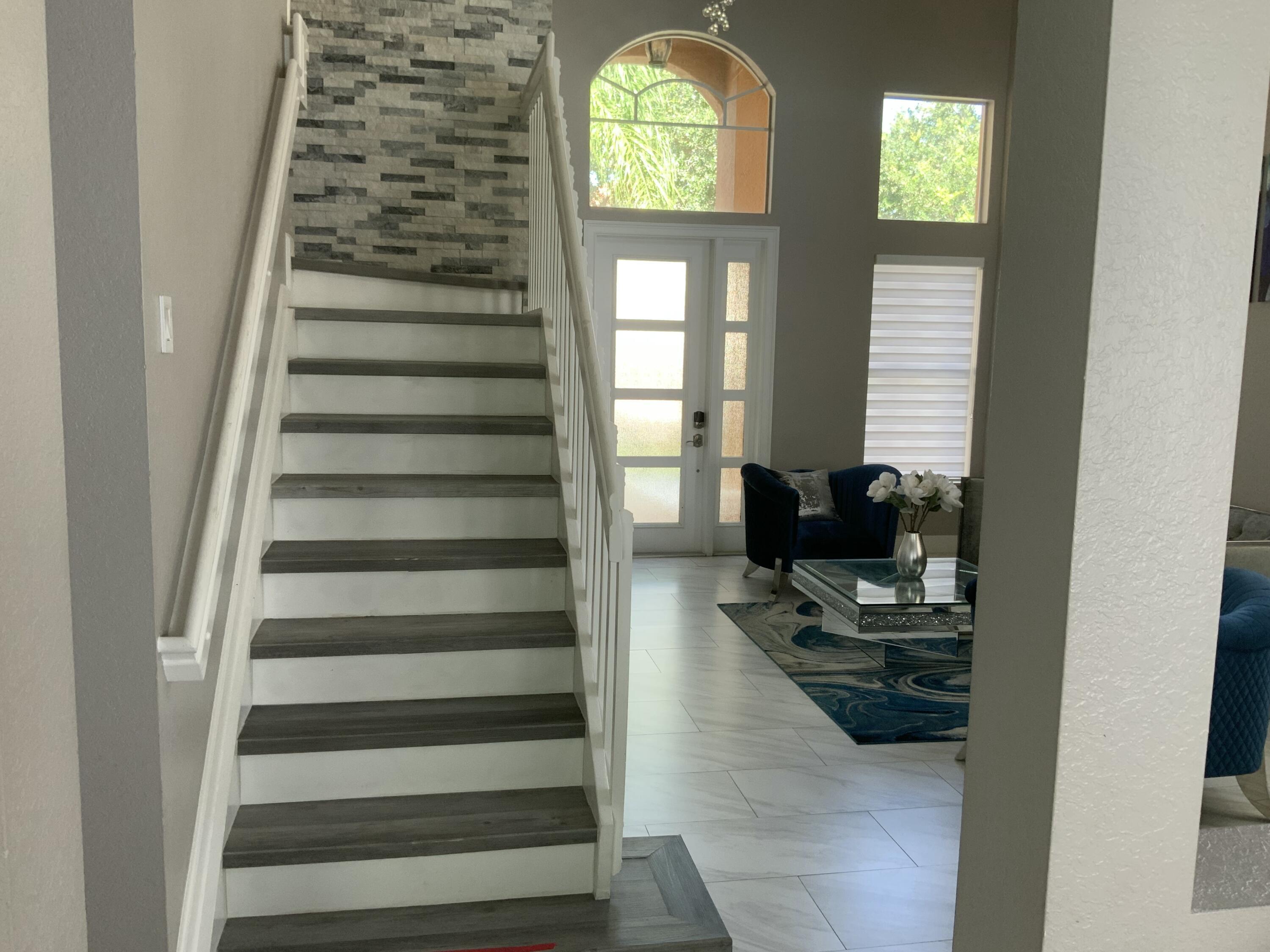 7082 Aliso Avenue, West Palm Beach, FL 33413, West Palm Beach - Photo 3