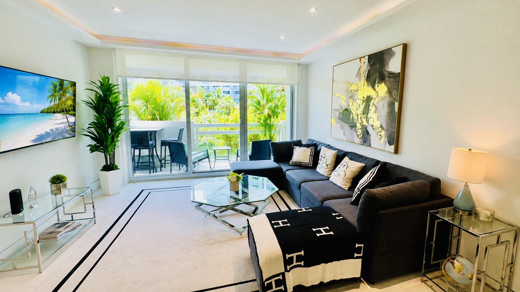 1500 Bay Road 364, Miami Beach, FL 33139, Miami Beach - Photo 2