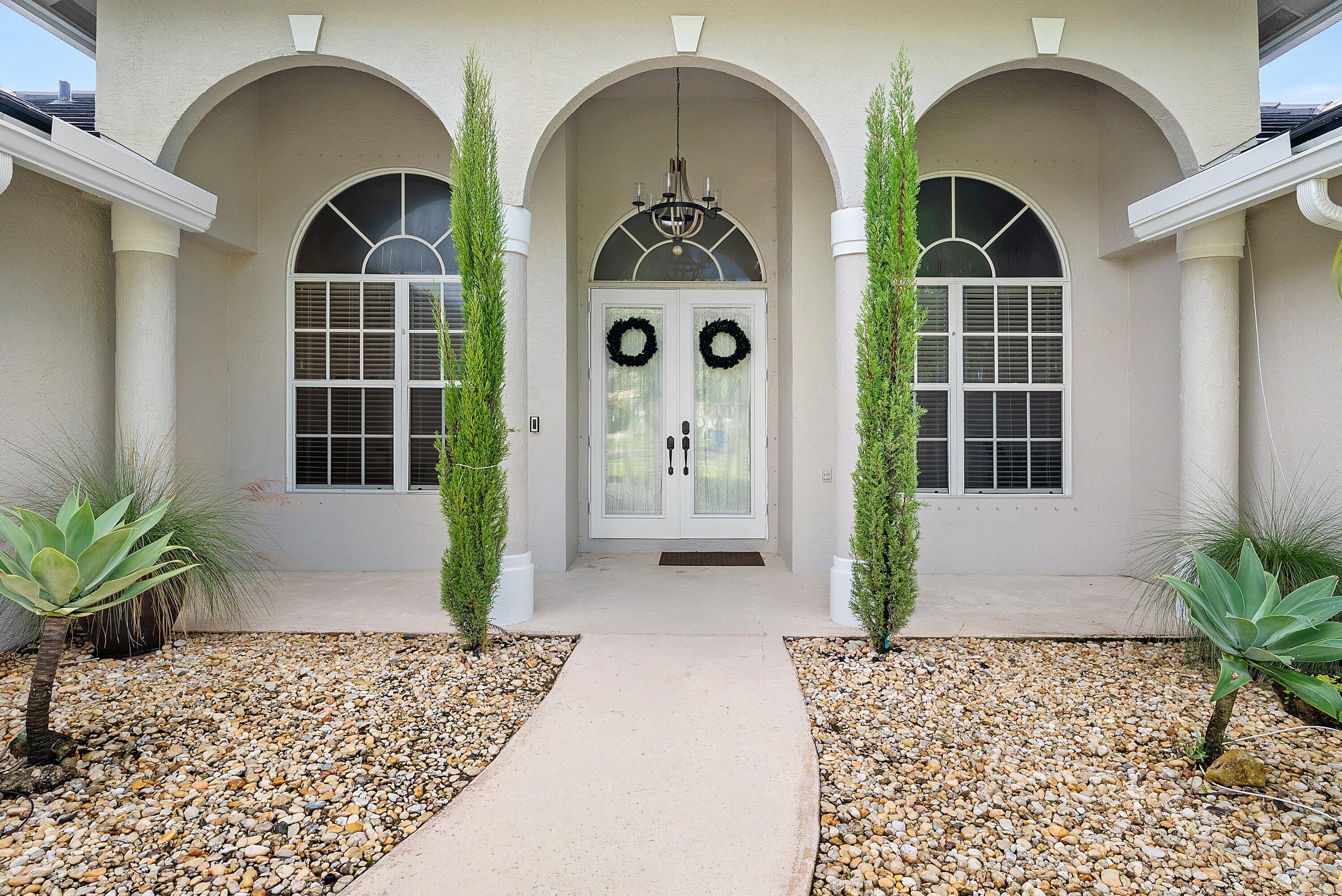 198 Cypress Trace, Royal Palm Beach, FL 33411, Royal Palm Beach - Photo 2