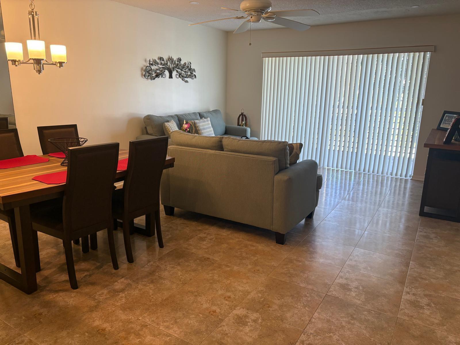 711 LORI Drive 202, Palm Springs, FL 33461, Palm Springs - Photo 2