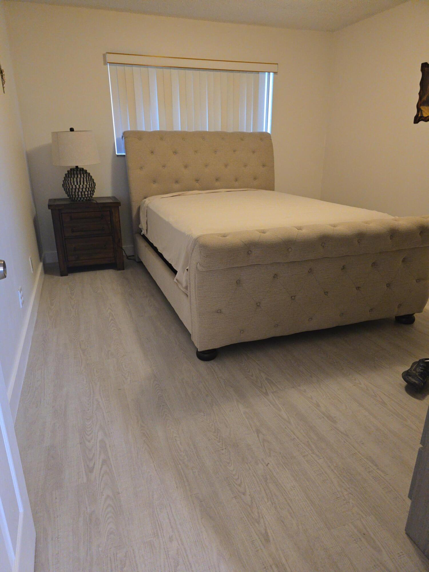 711 LORI Drive 202, Palm Springs, FL 33461, Palm Springs - Photo 3