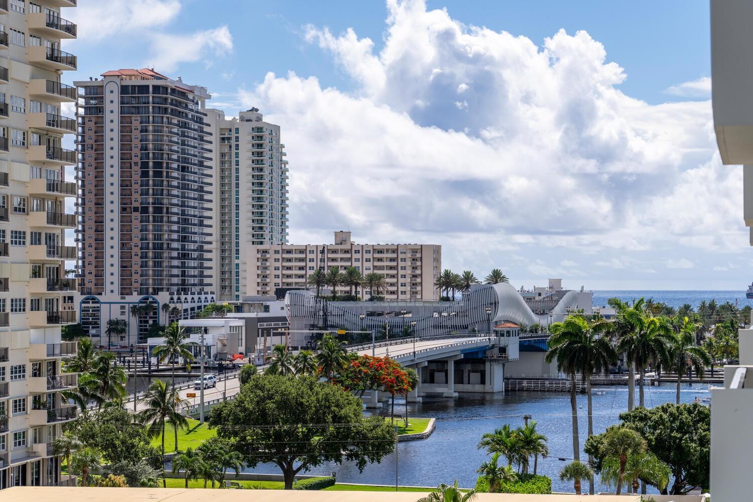 340 Sunset Drive 806, Fort Lauderdale, FL 33301, Fort Lauderdale - Photo 3