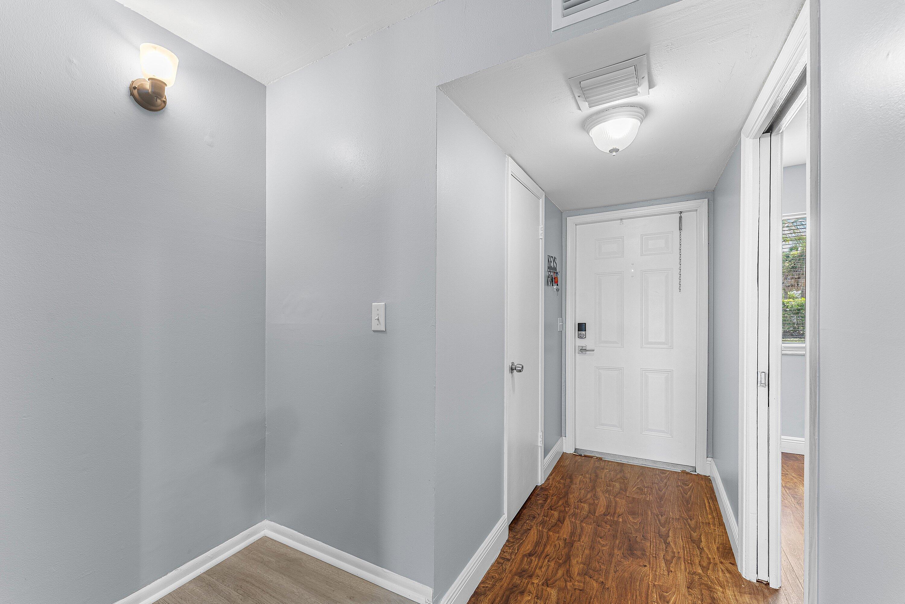 139 SPARROW Drive 2A, Royal Palm Beach, FL 33411, Royal Palm Beach - Photo 4
