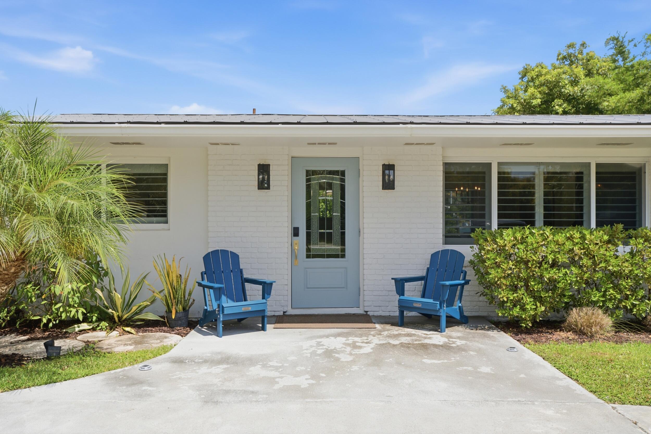 387 SW RIVERWAY Boulevard, Palm City, FL 34990, Palm City - Photo 5