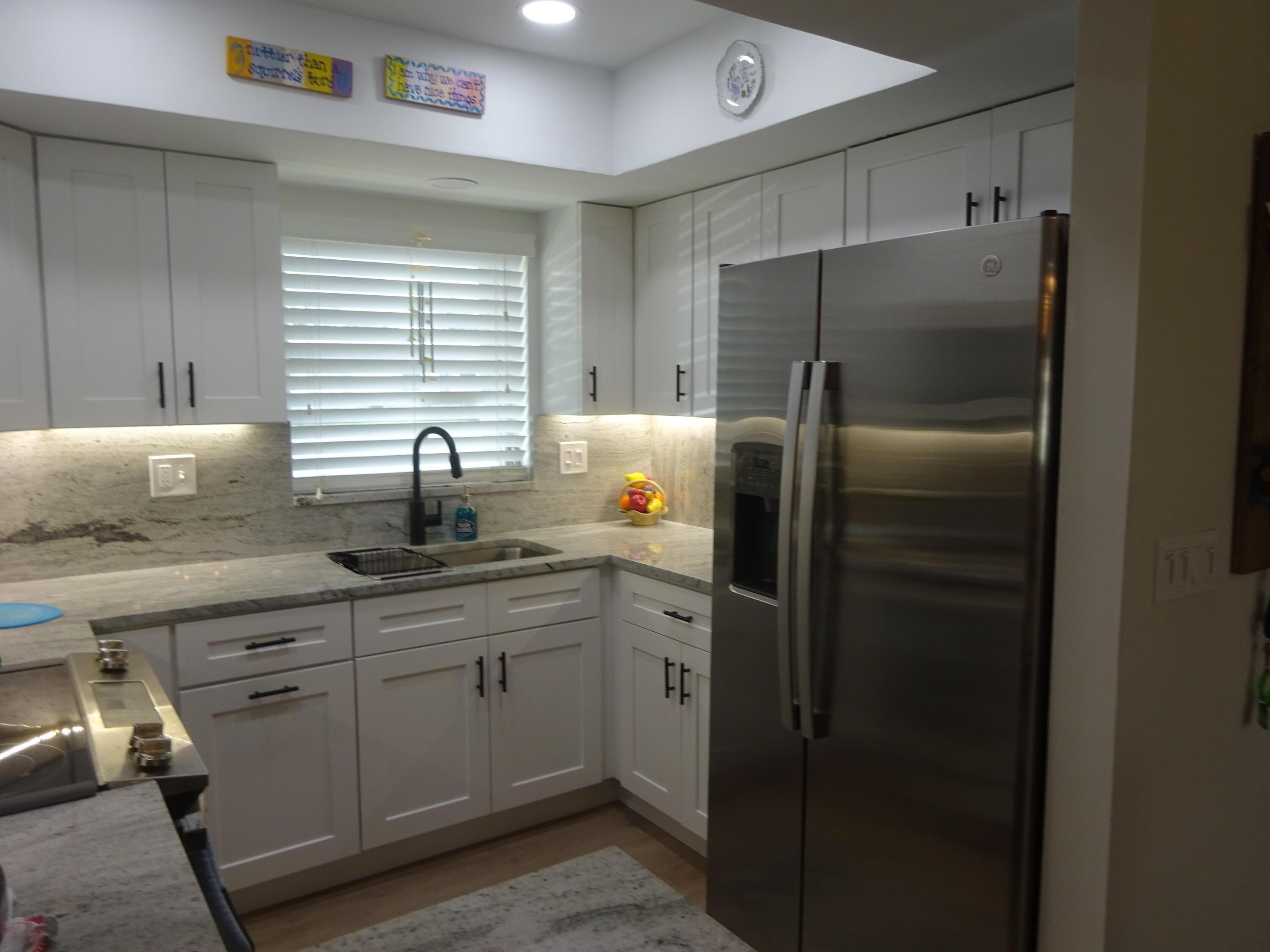 2864 CROSLEY Drive E A, West Palm Beach, FL 33415, West Palm Beach - Photo 3