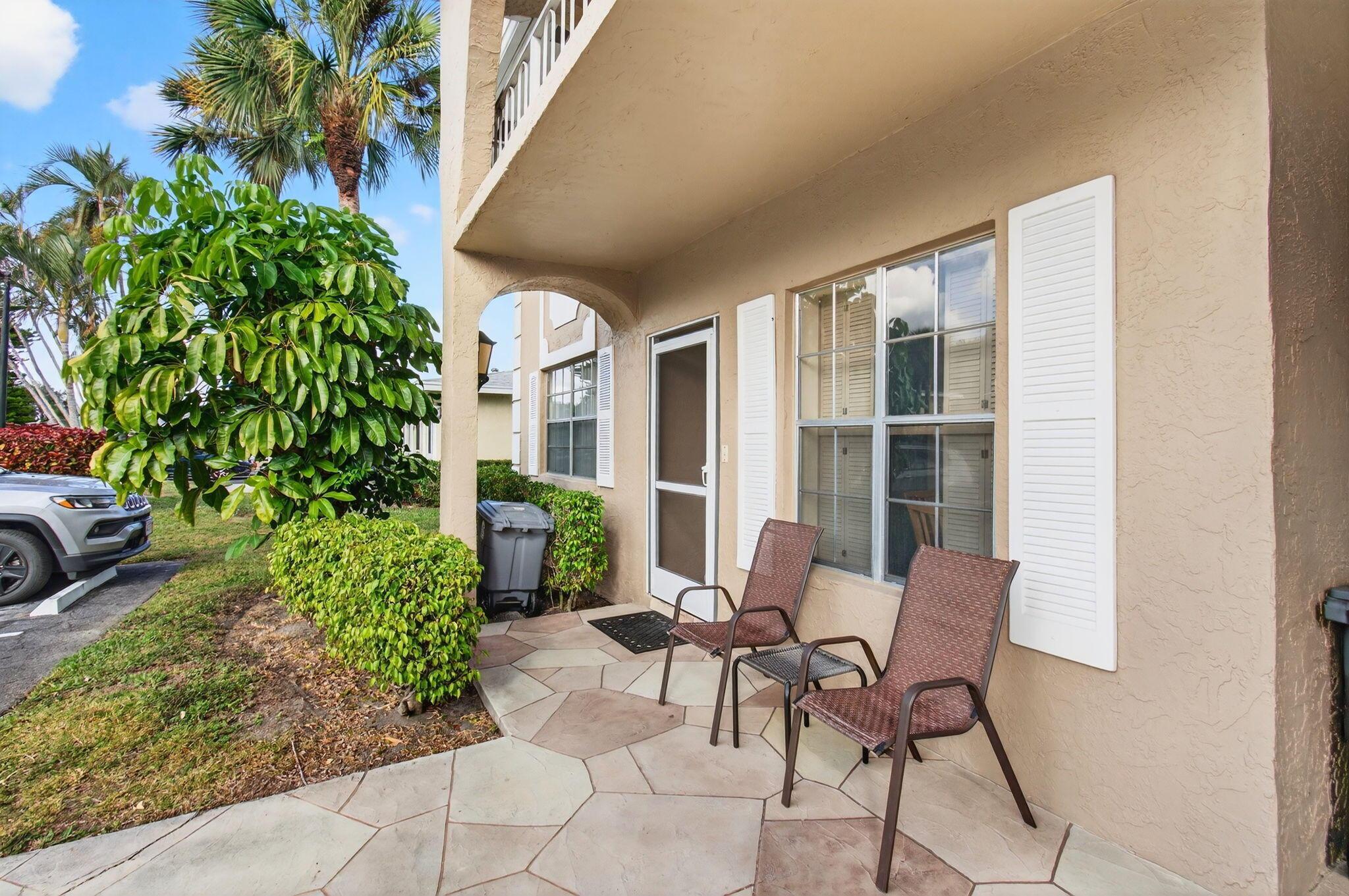 13682 Via Flora A, Delray Beach, FL 33484, Delray Beach - Photo 2