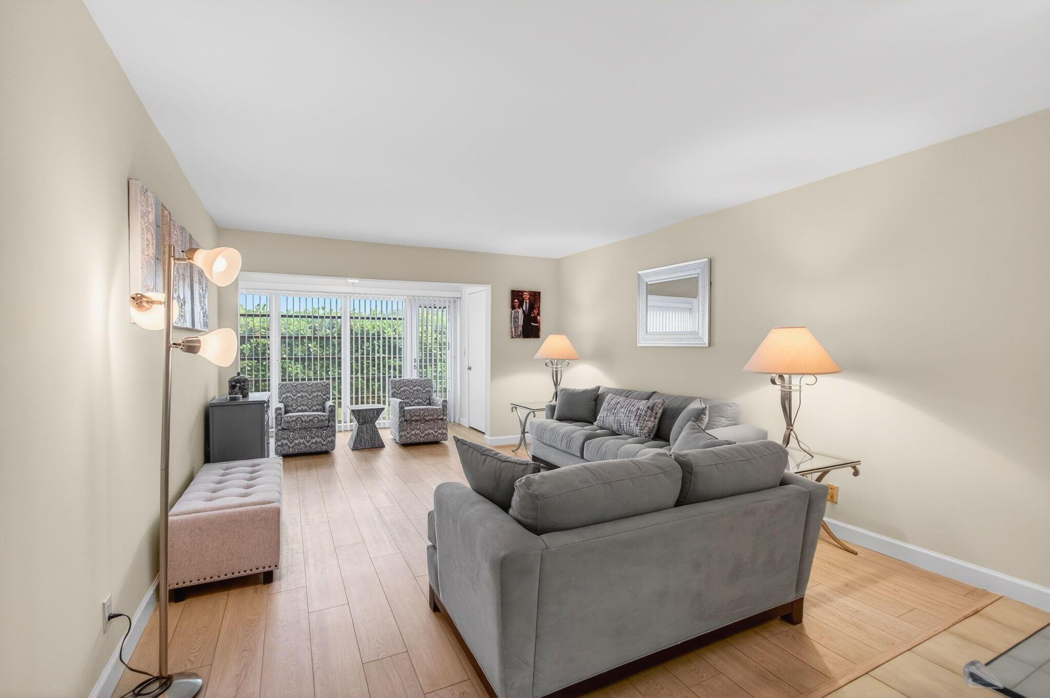 13682 Via Flora A, Delray Beach, FL 33484, Delray Beach - Photo 4