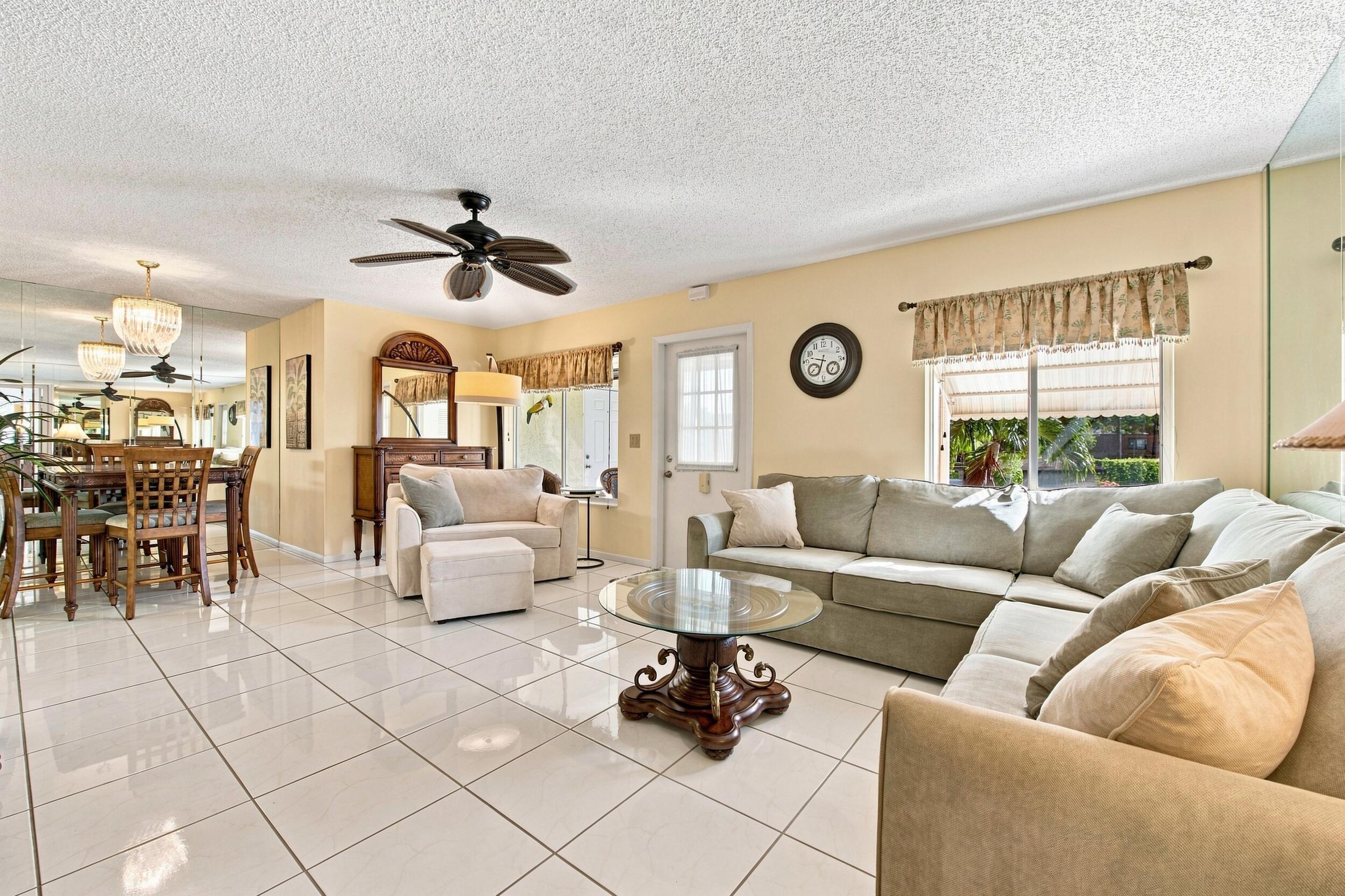 222 Pine Hov Circle A-2, Greenacres, FL 33463, Greenacres - Photo 5