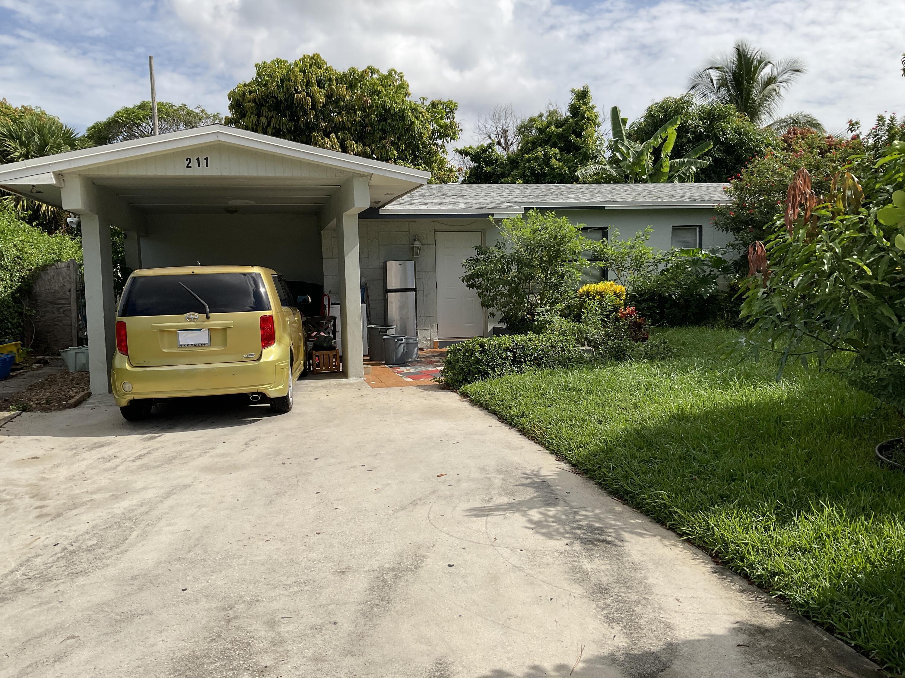 211 NE 27TH Avenue, Boynton Beach, FL 33435, Boynton Beach - Photo 2