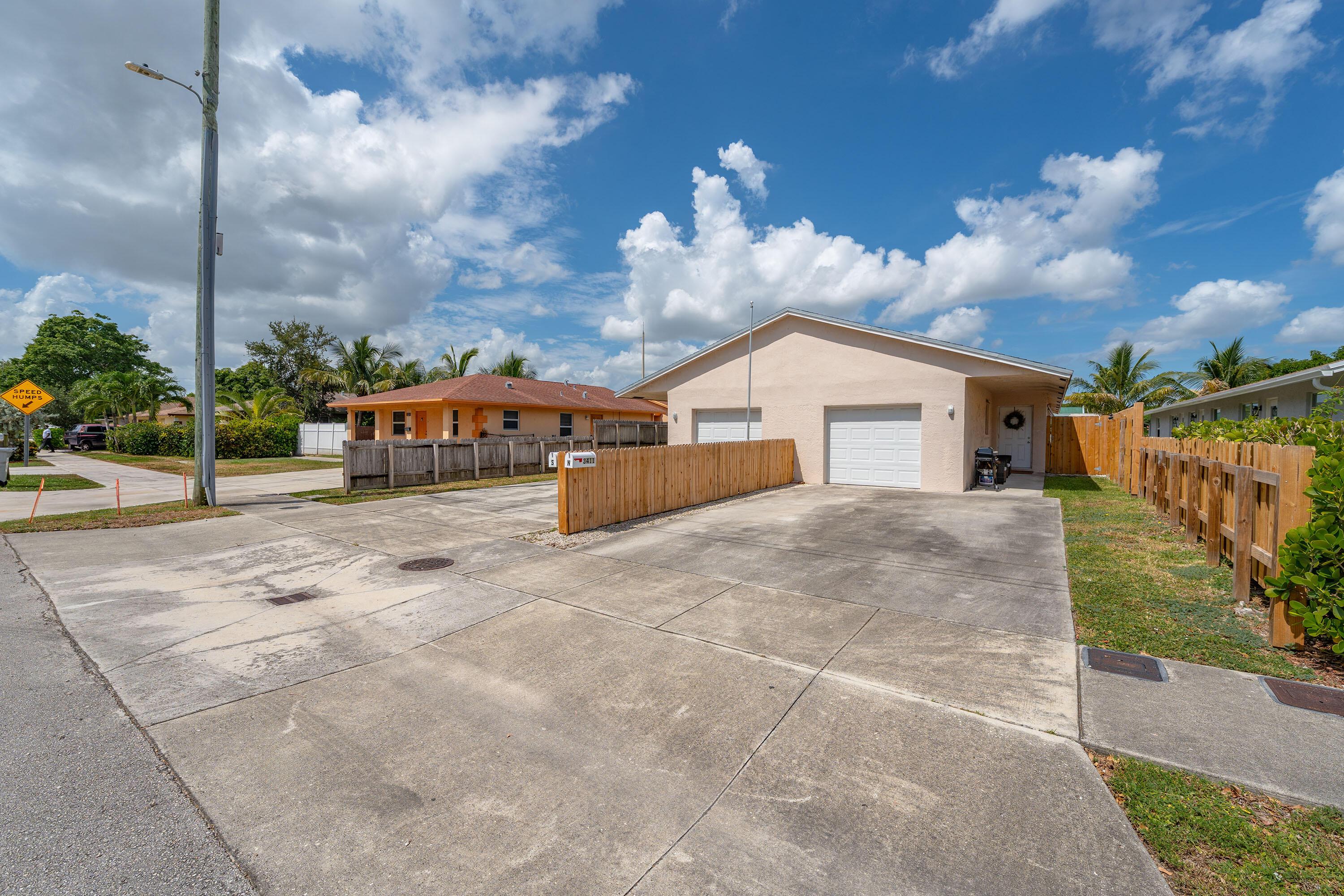 3411 NE 5 Avenue NE 1-2, Pompano Beach, FL 33064, Pompano Beach - Photo 3
