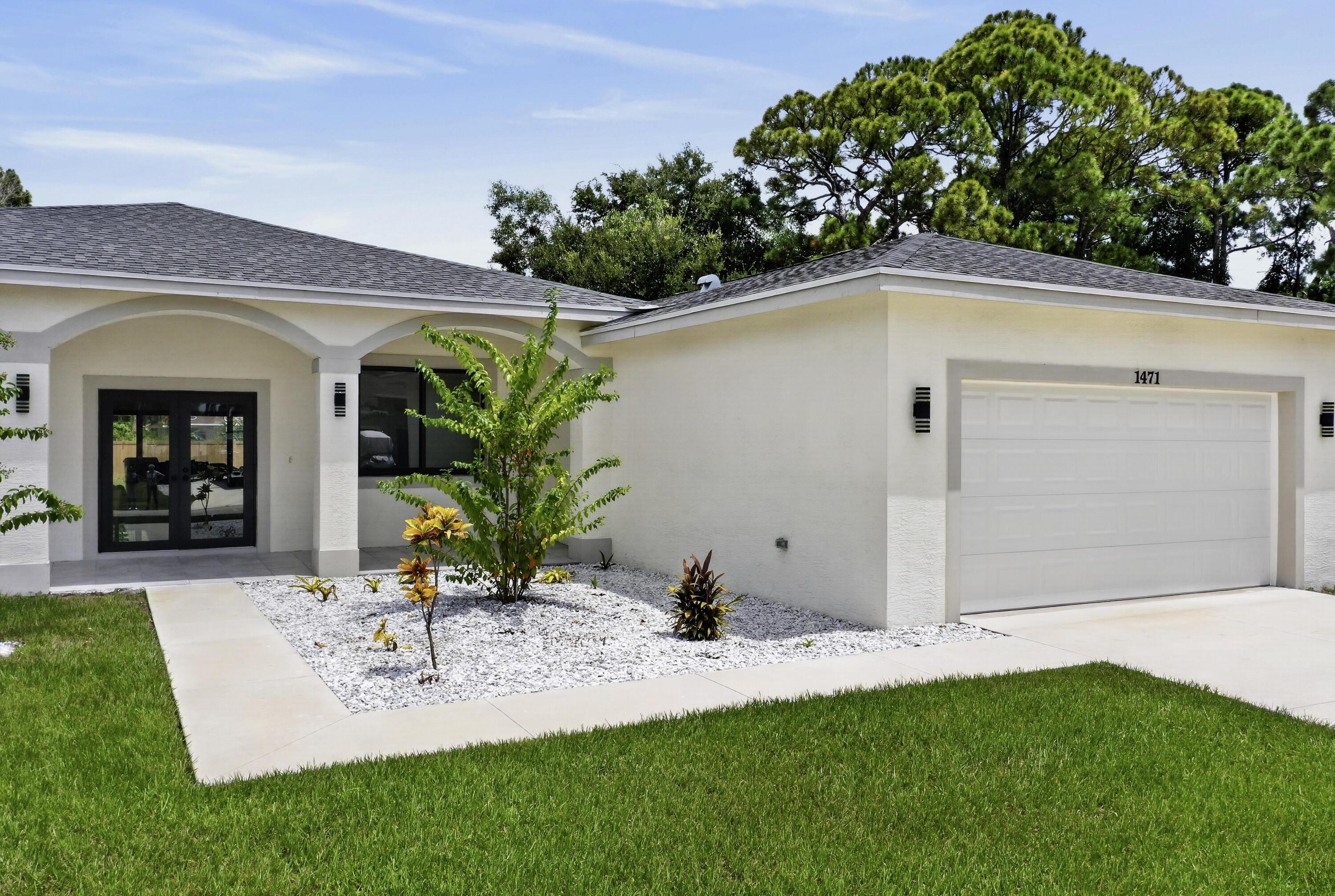 1471 SE Proctor Lane, Port St. Lucie, FL 34983, Port St. Lucie - Photo 4