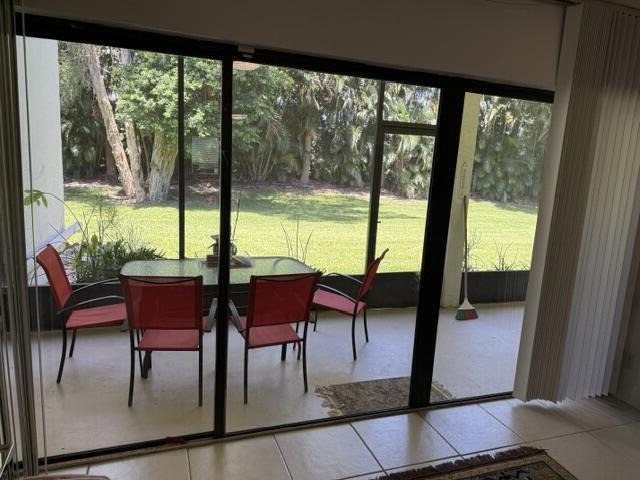 1723 EMBASSY Drive 103, West Palm Beach, FL 33401, West Palm Beach - Photo 3