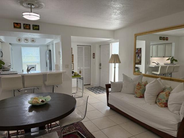 1723 EMBASSY Drive 103, West Palm Beach, FL 33401, West Palm Beach