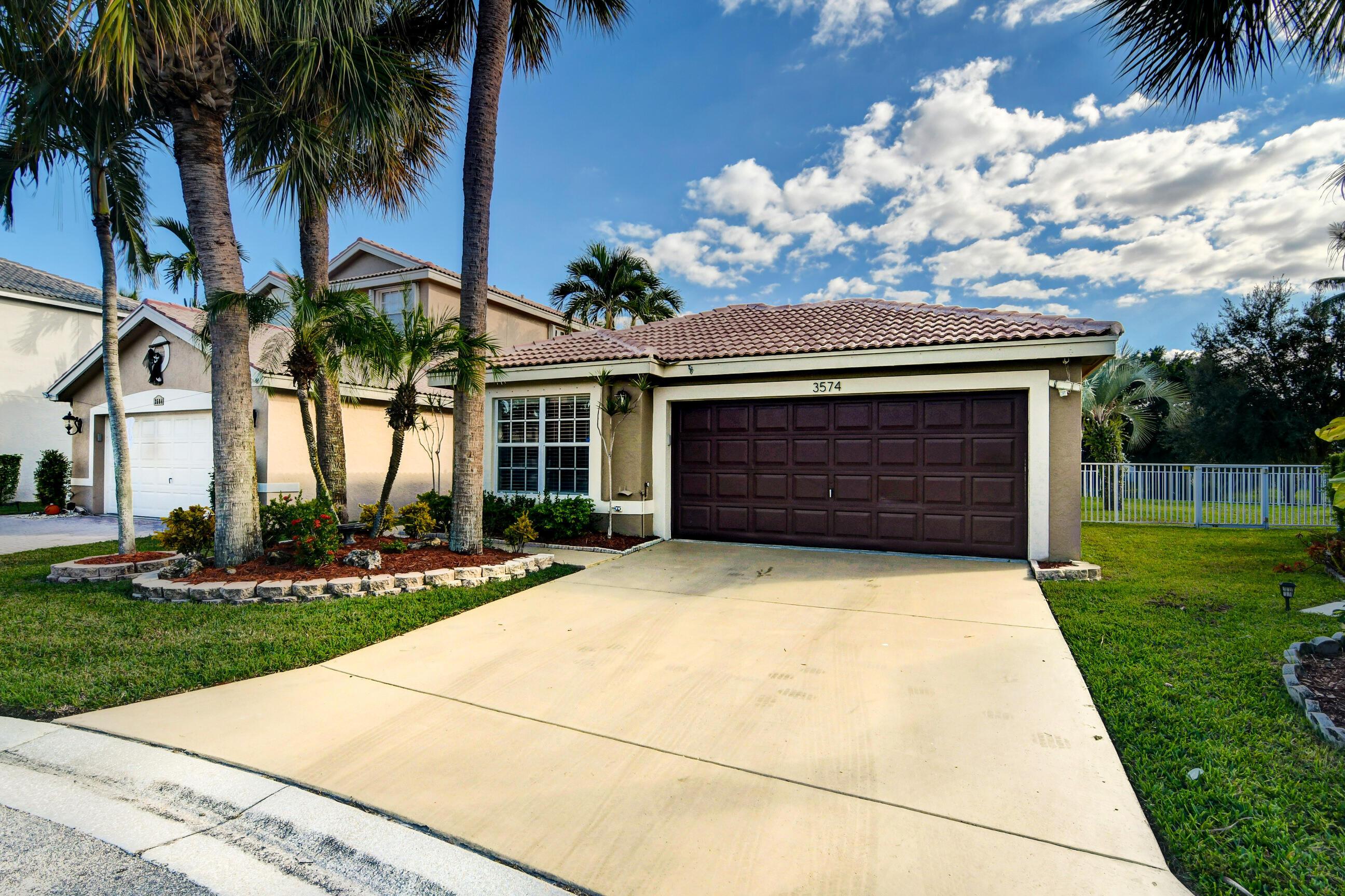 3574 Danbury Court, Boynton Beach, FL 33436, Boynton Beach - Photo 2
