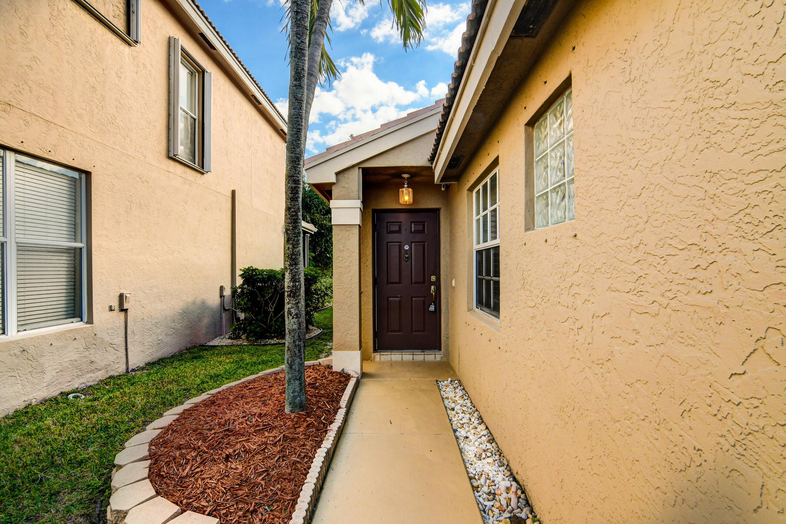 3574 Danbury Court, Boynton Beach, FL 33436, Boynton Beach - Photo 4
