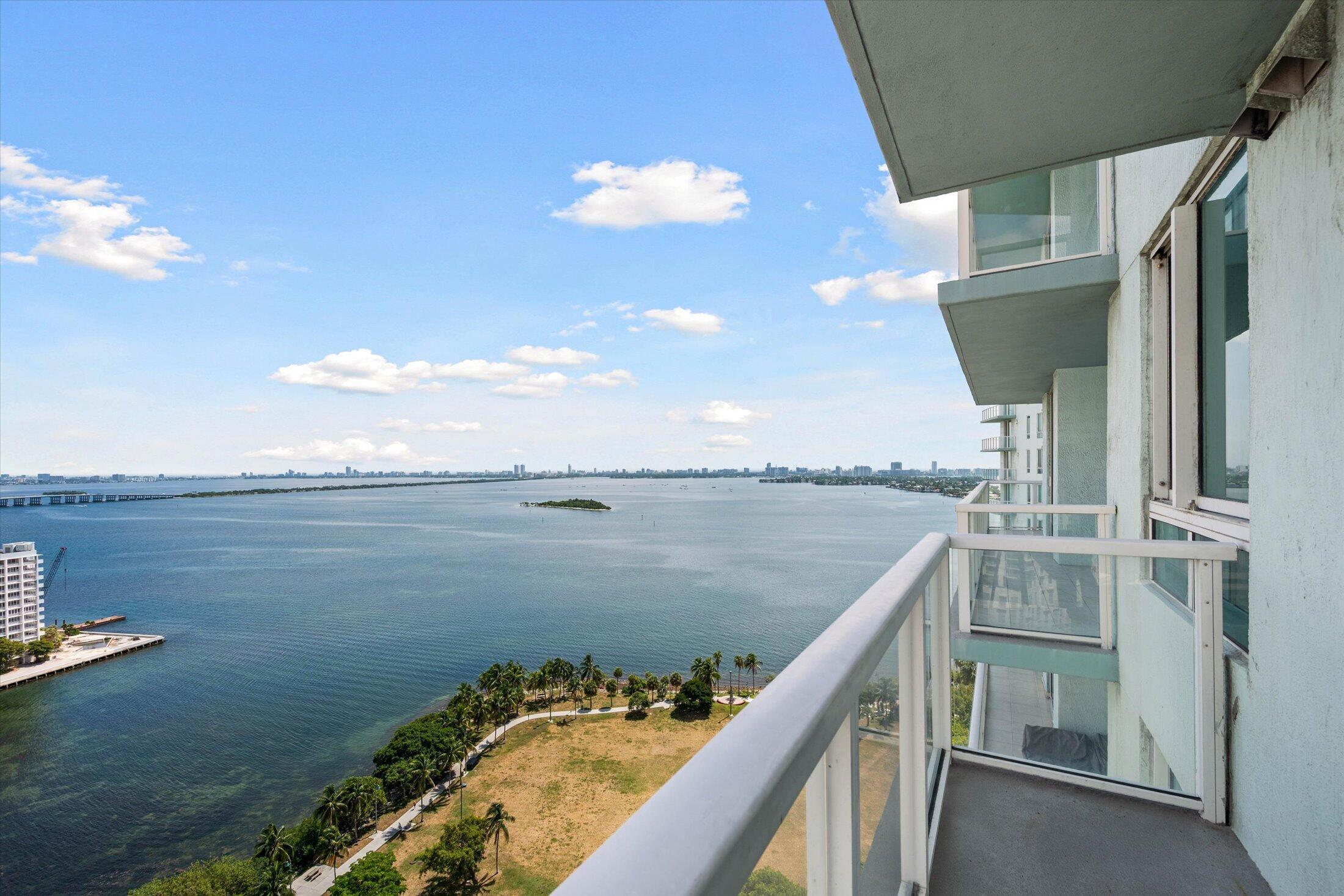 1900 N Bayshore Drive 2312, Miami, FL 33132, Miami - Photo 3