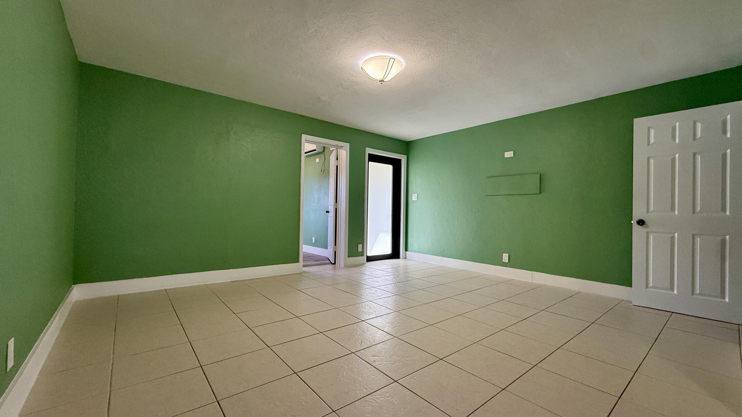 4729 Myrtle Lane, West Palm Beach, FL 33417, West Palm Beach - Photo 2