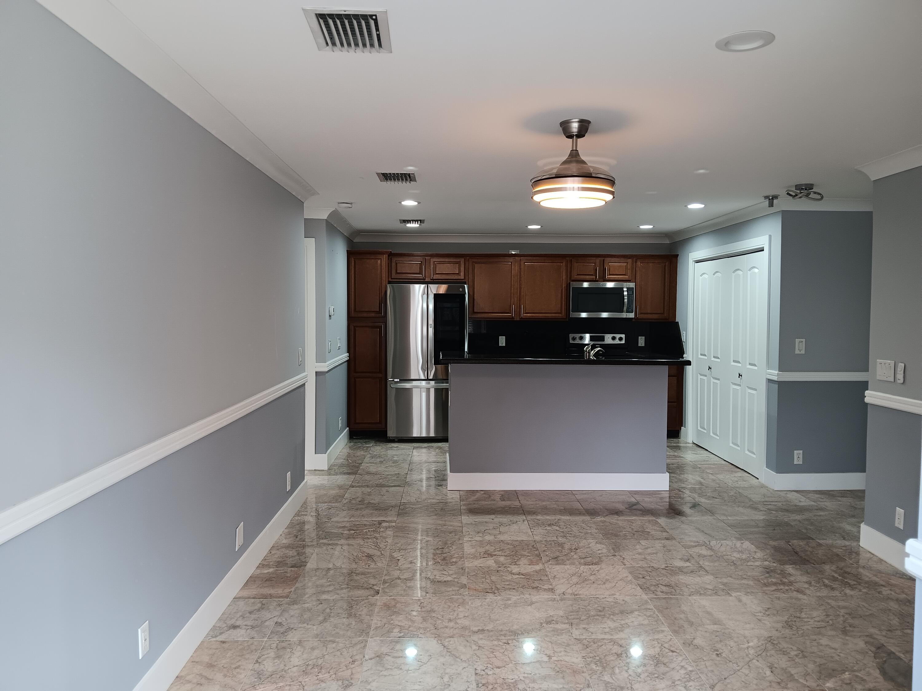 3440 PINEWALK Drive N 515, Margate, FL 33063, Margate - Photo 2