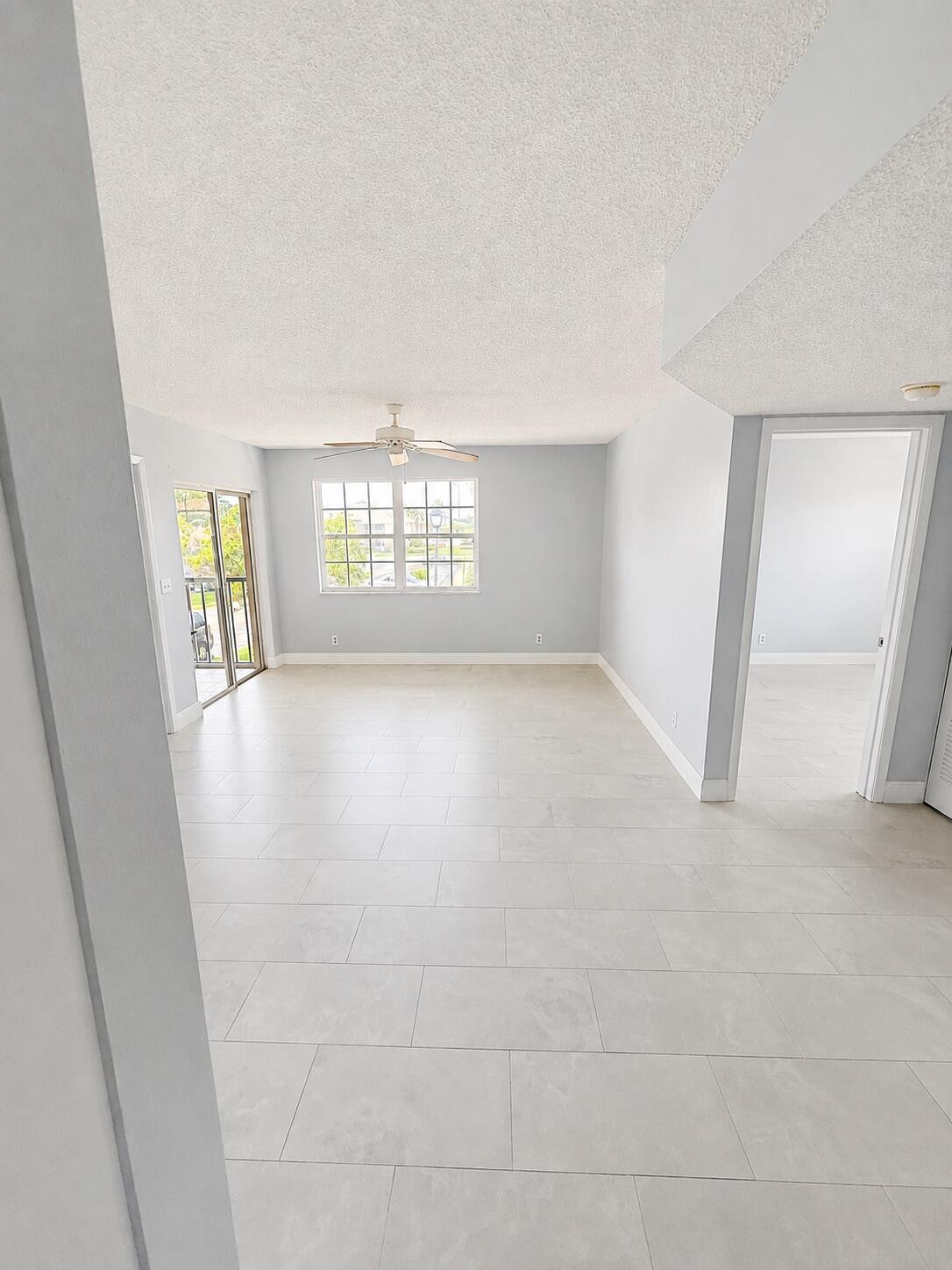 1560 SE ROYAL GREEN Circle 201, Port St. Lucie, FL 34952, Port St. Lucie