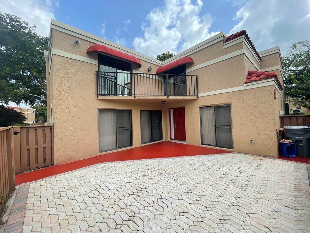 8243 Thames Boulevard D, Boca Raton, FL 33433, Boca Raton - Photo 3